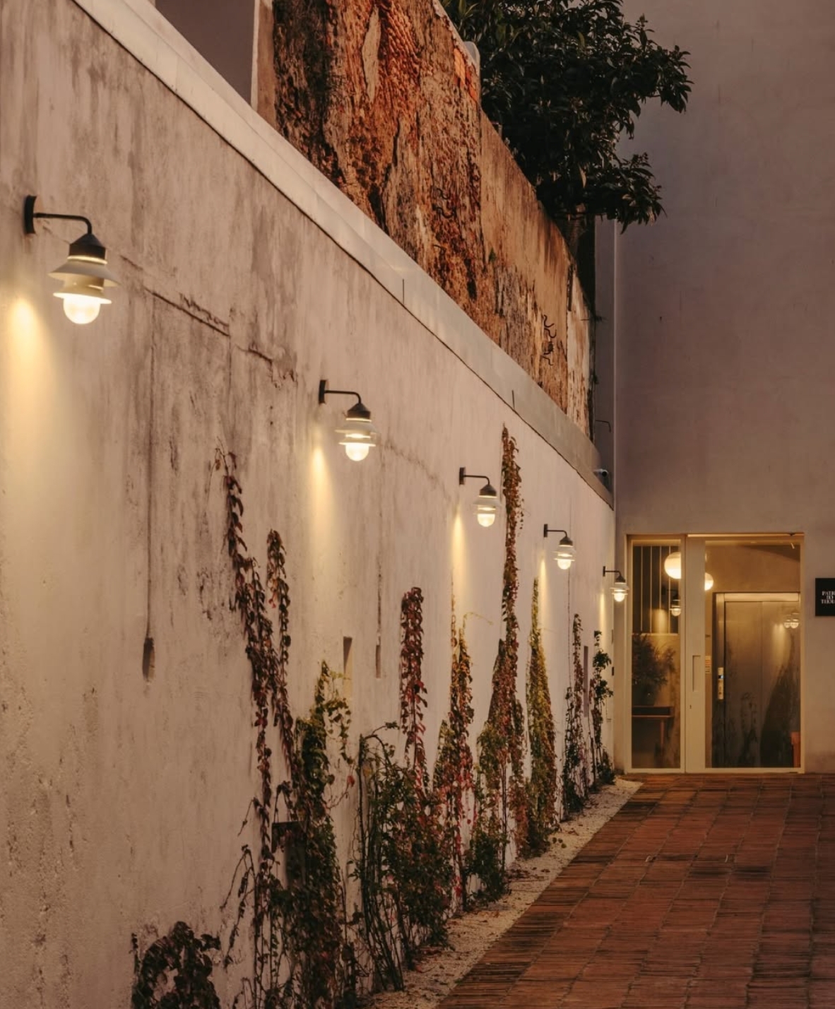 Santorini A Fixed Stem 壁燈 IP65