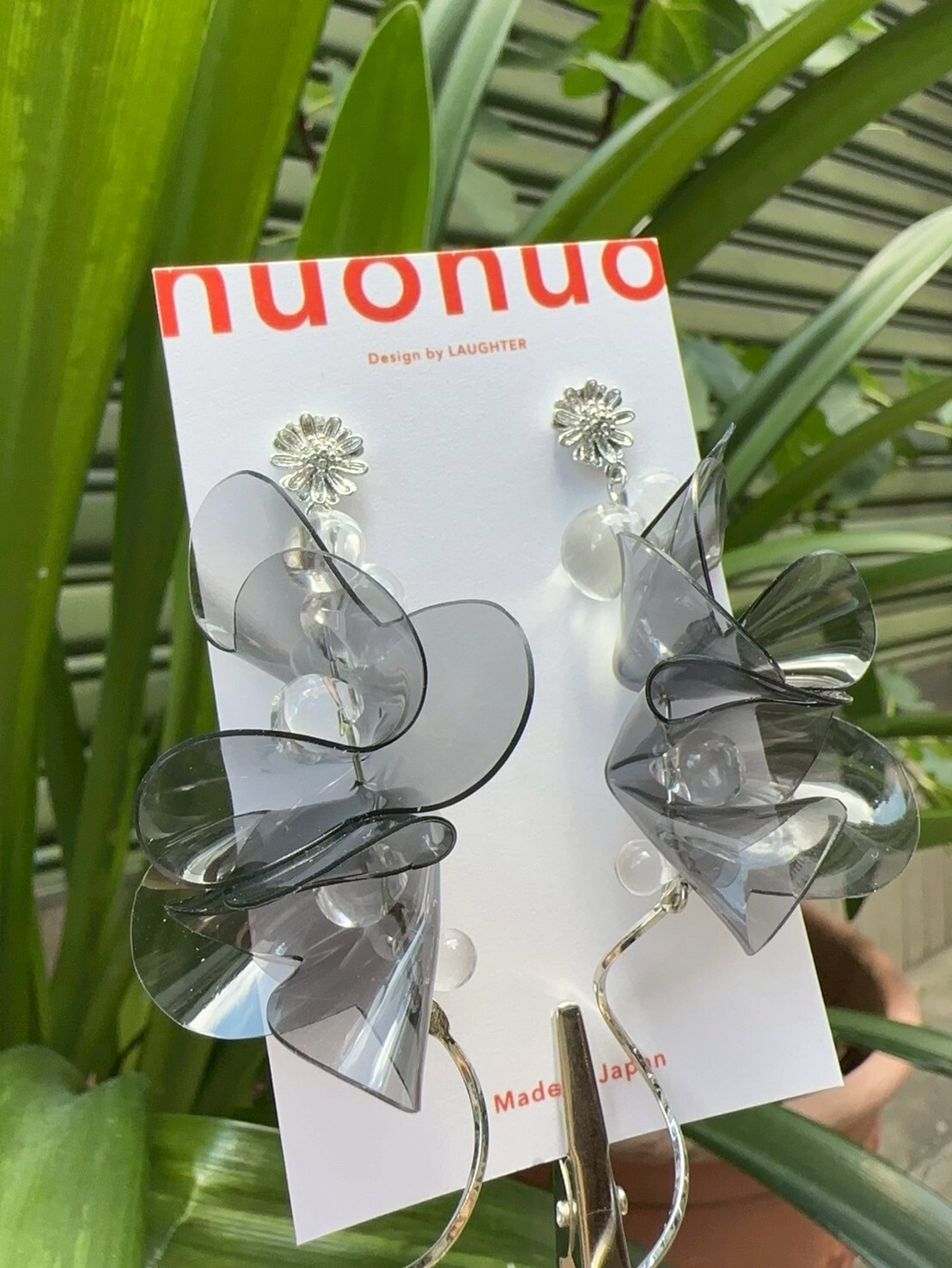 [LAUGHTER] 耳針 | 黑色 NO.261