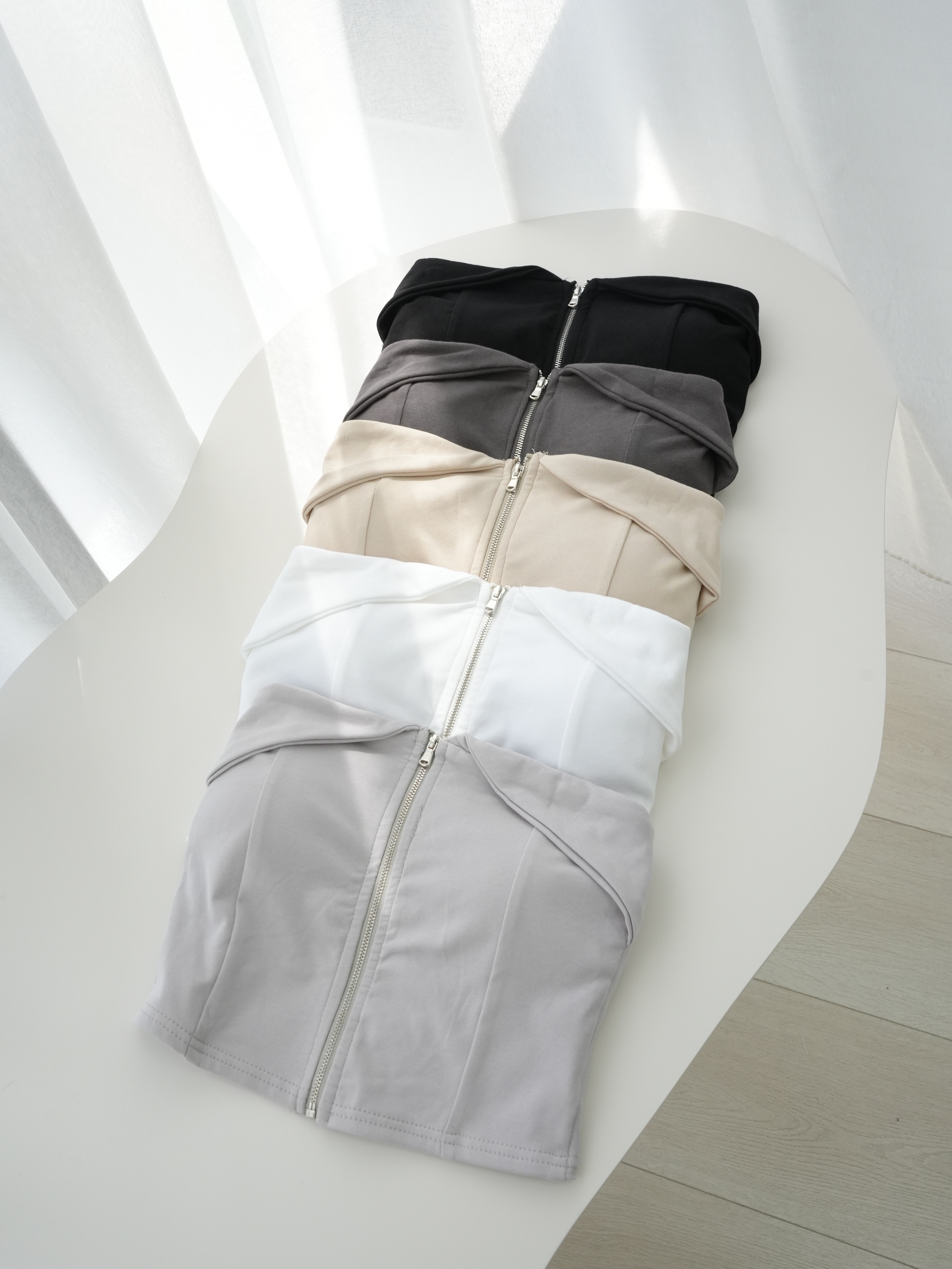 法朵Fado shop｜ 綁脖拉鍊背心(有胸墊) 5263032