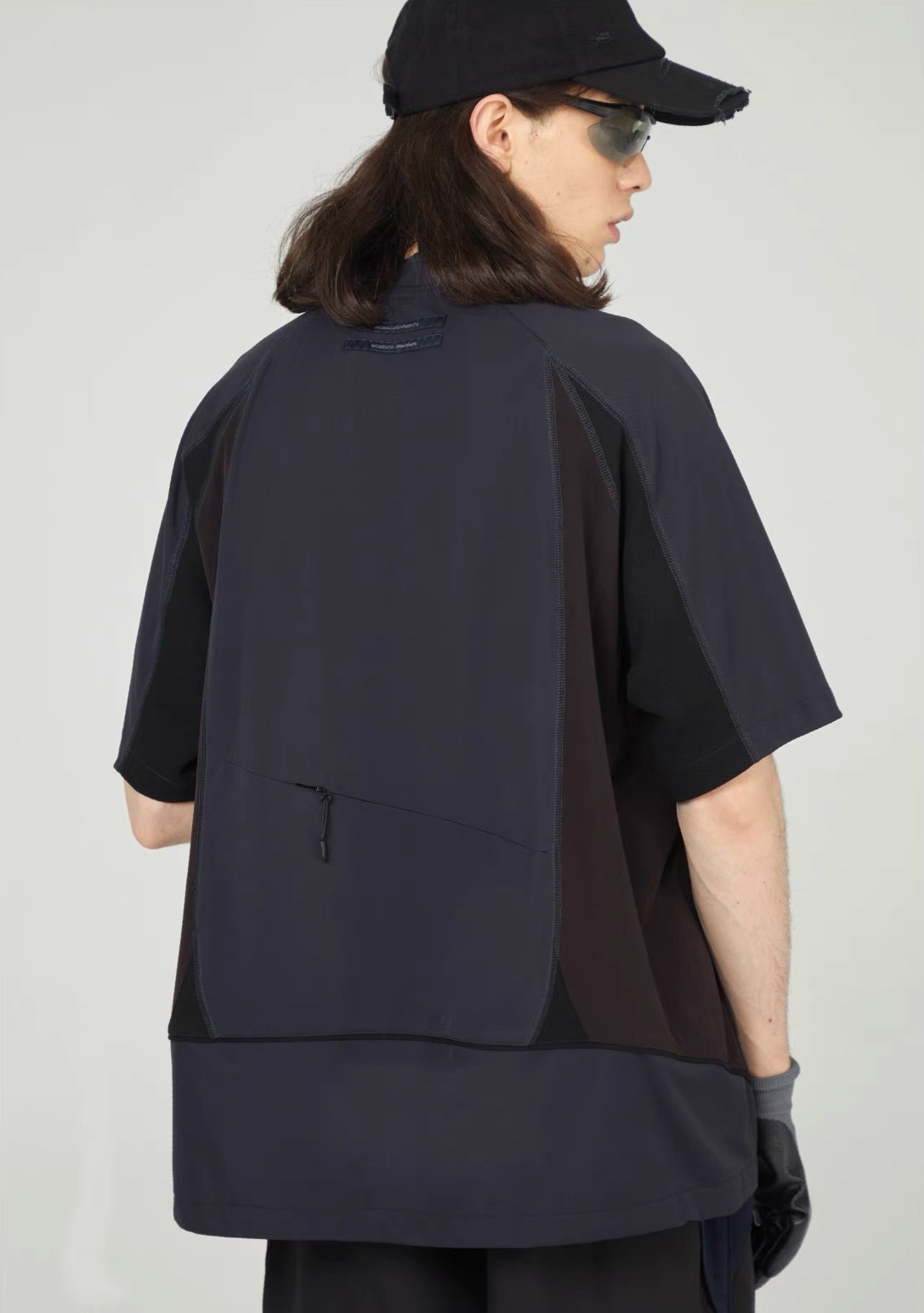 DECESOLO 速乾網眼輕薄透氣T-深藍/黑咖