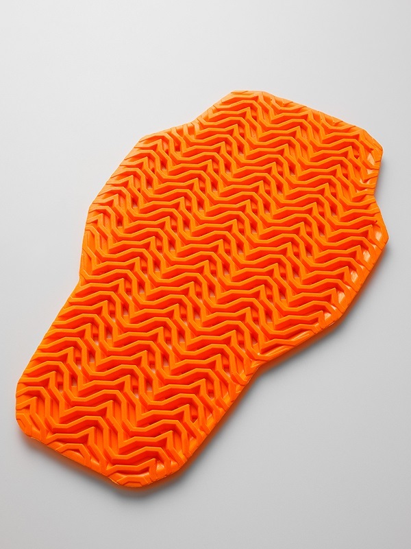 HRZ713  D3O® VIPER AIR 護背ｰ LEVEL1