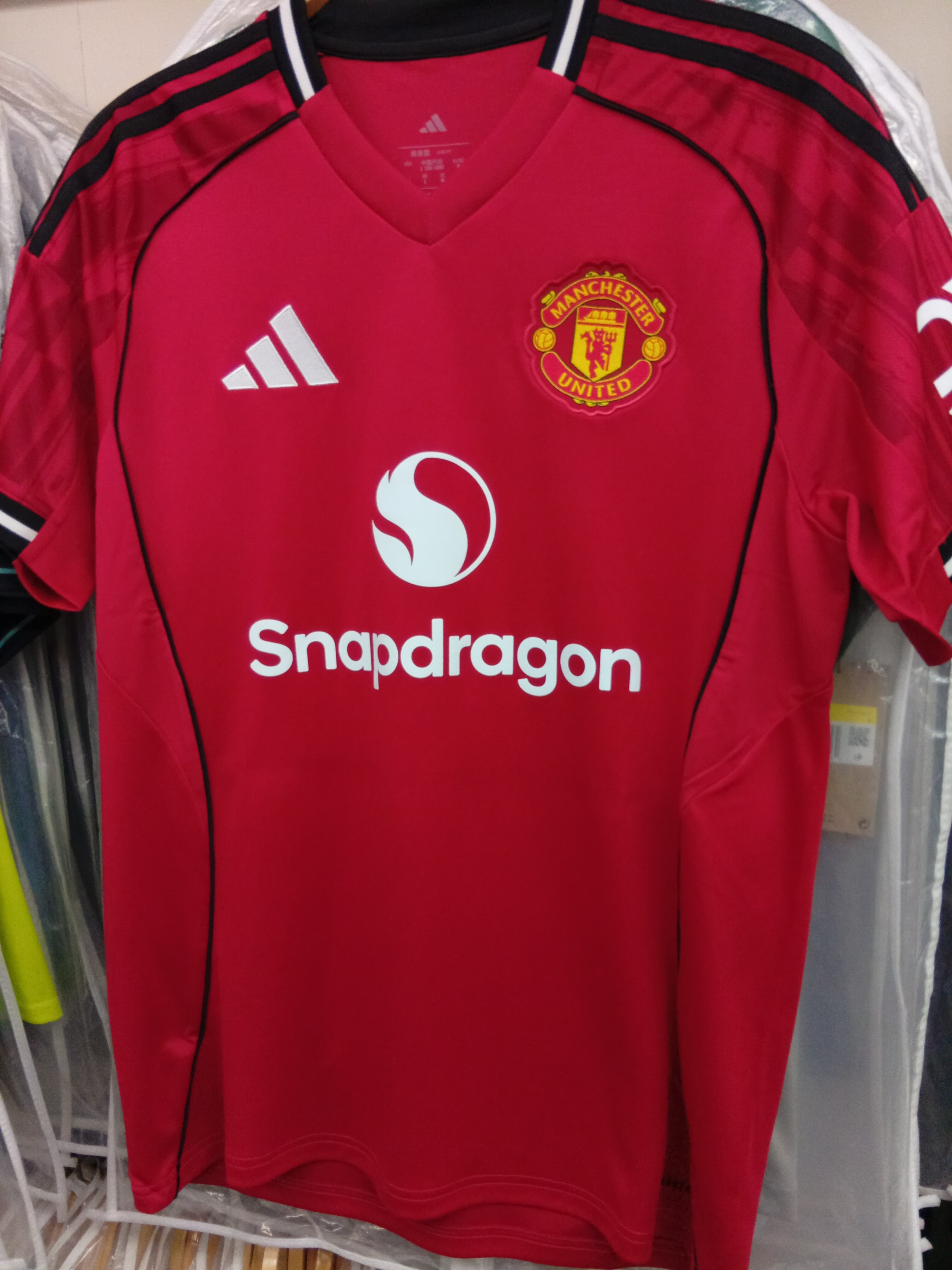 25-26曼聯主場球迷版球衣