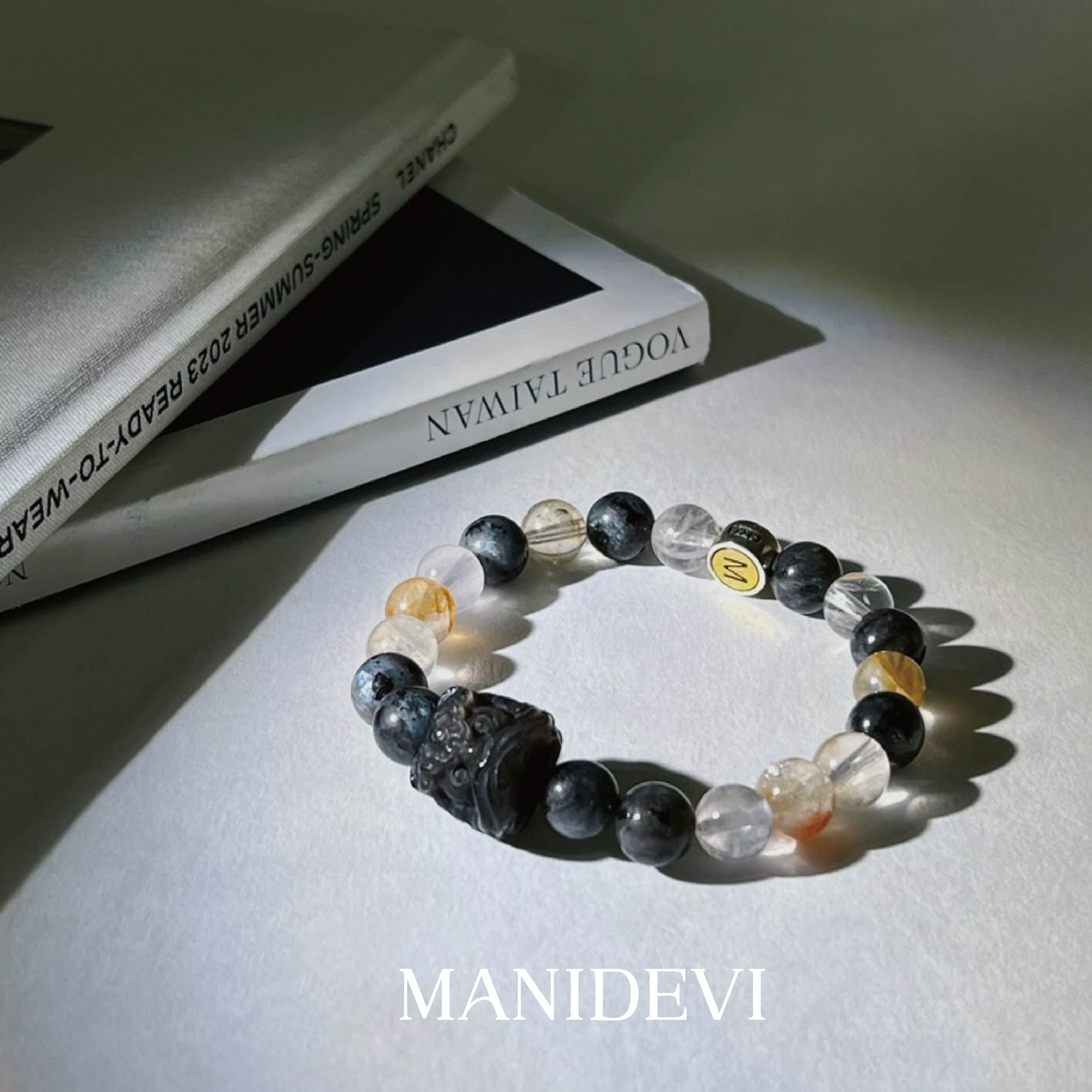 黑金躍升能量手環－「穩穩聚財、乘勢而上、翻轉運勢」