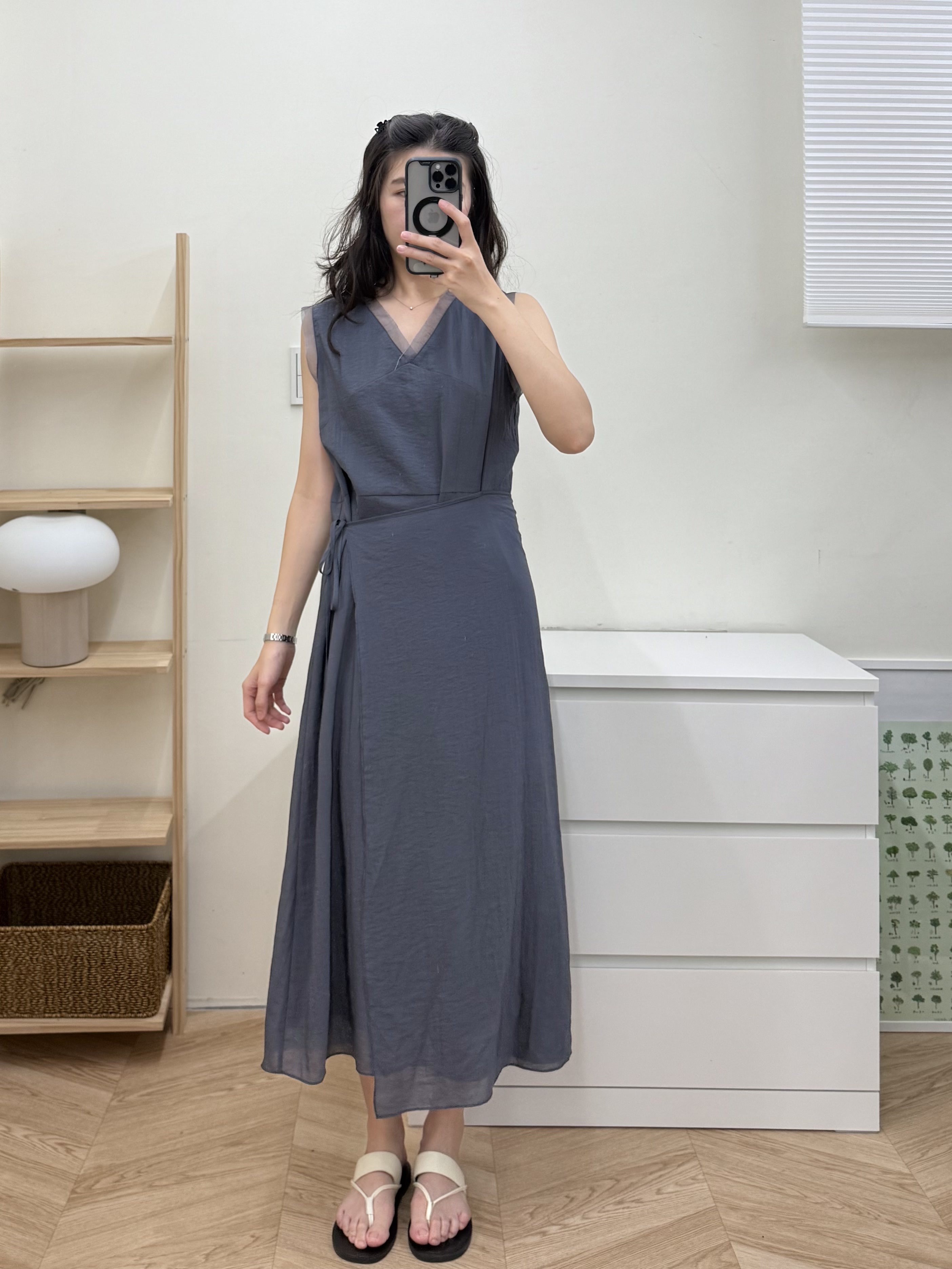 柔軟拼接紗連衣裙