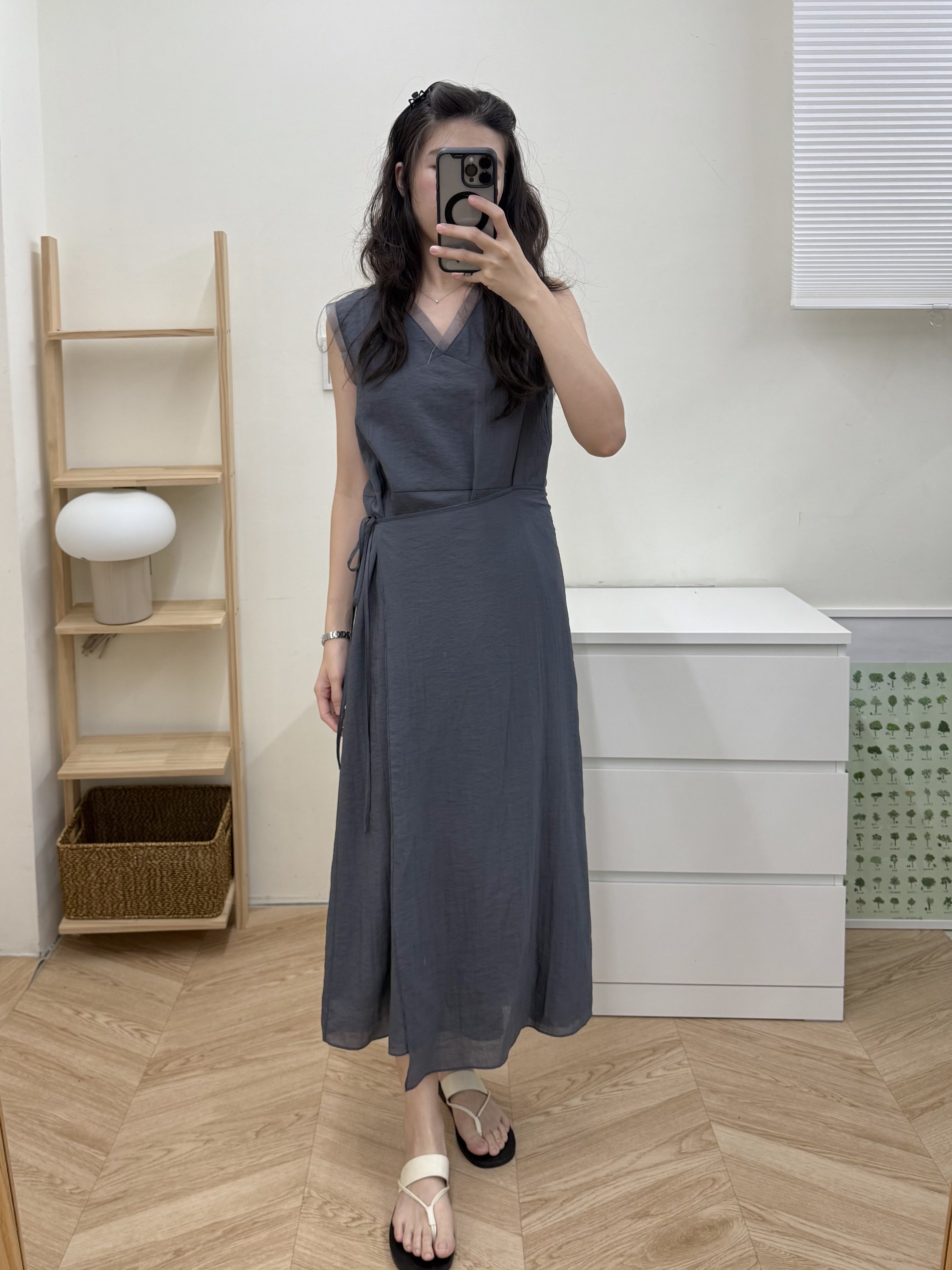 柔軟拼接紗連衣裙