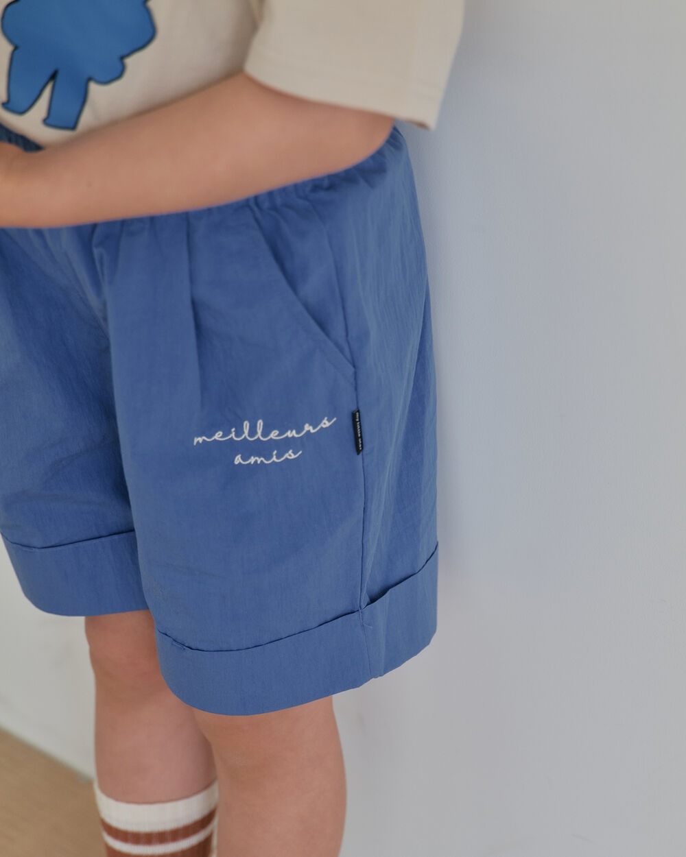 [7月第三週出貨]-字母繡翻摺短褲｜藍色