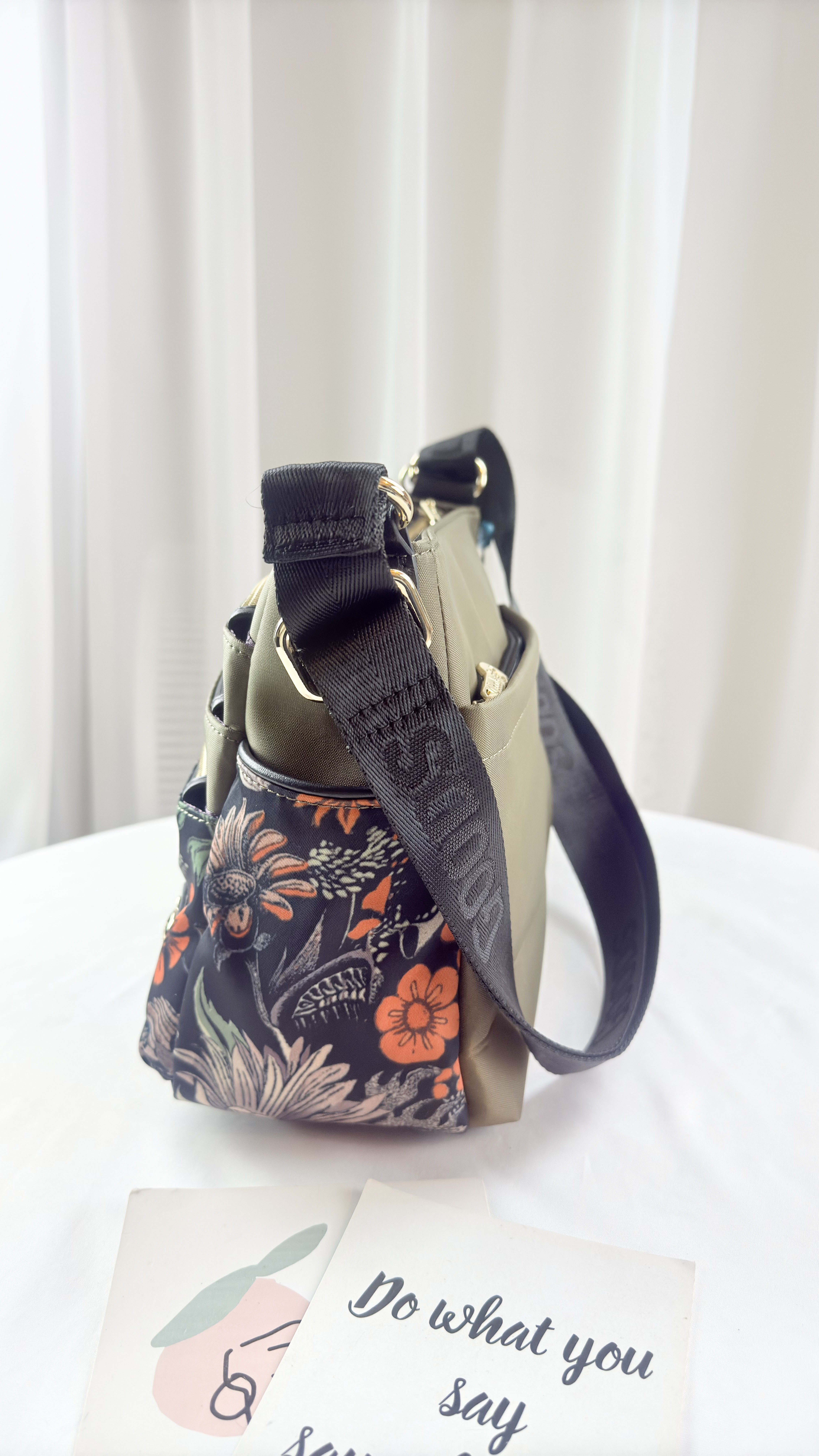 GOODS 綠花防潑水側背包 附零錢包#2502