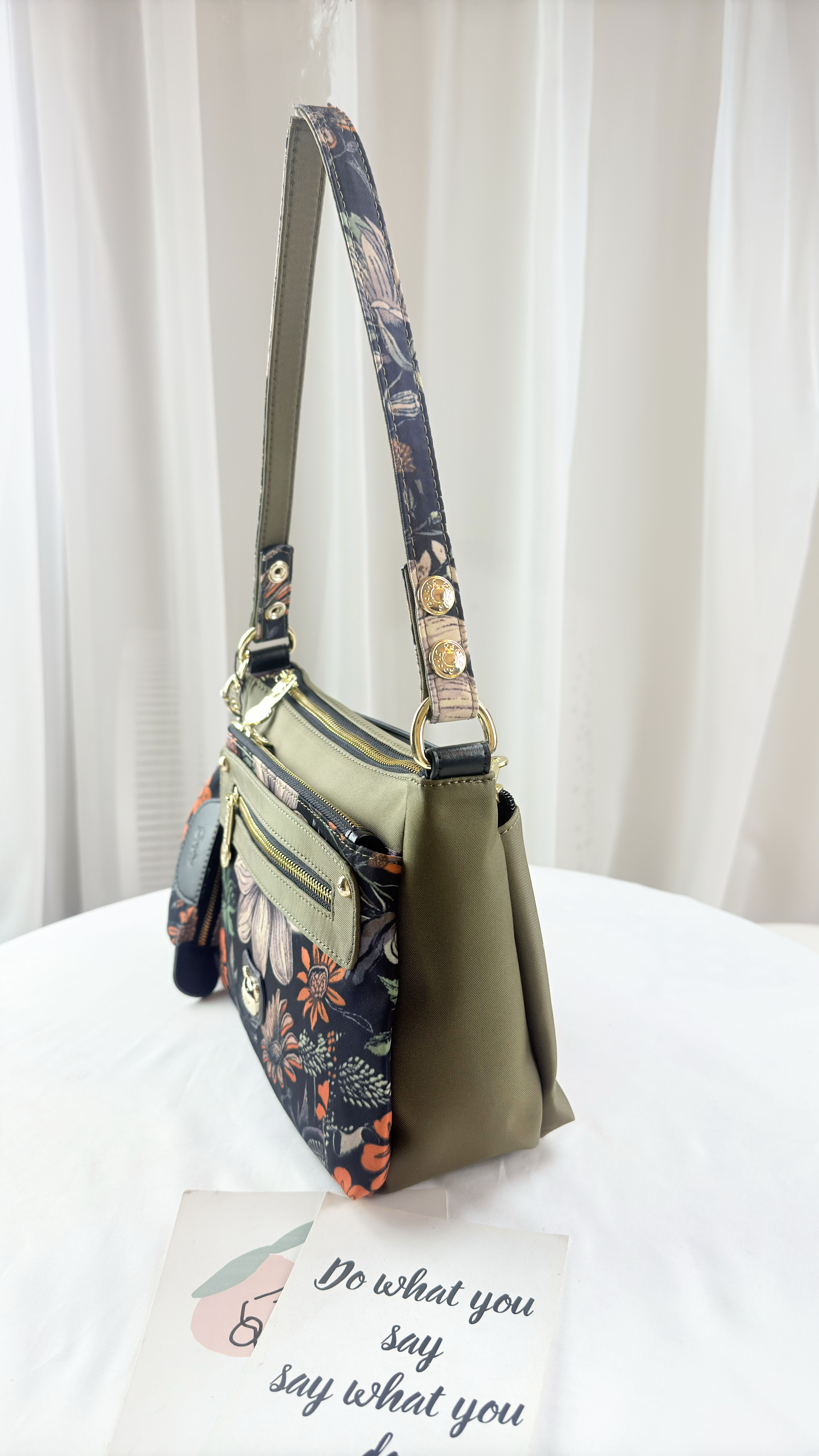 GOODS 綠花防潑水肩背包 / 側背包  附零錢包  #2820