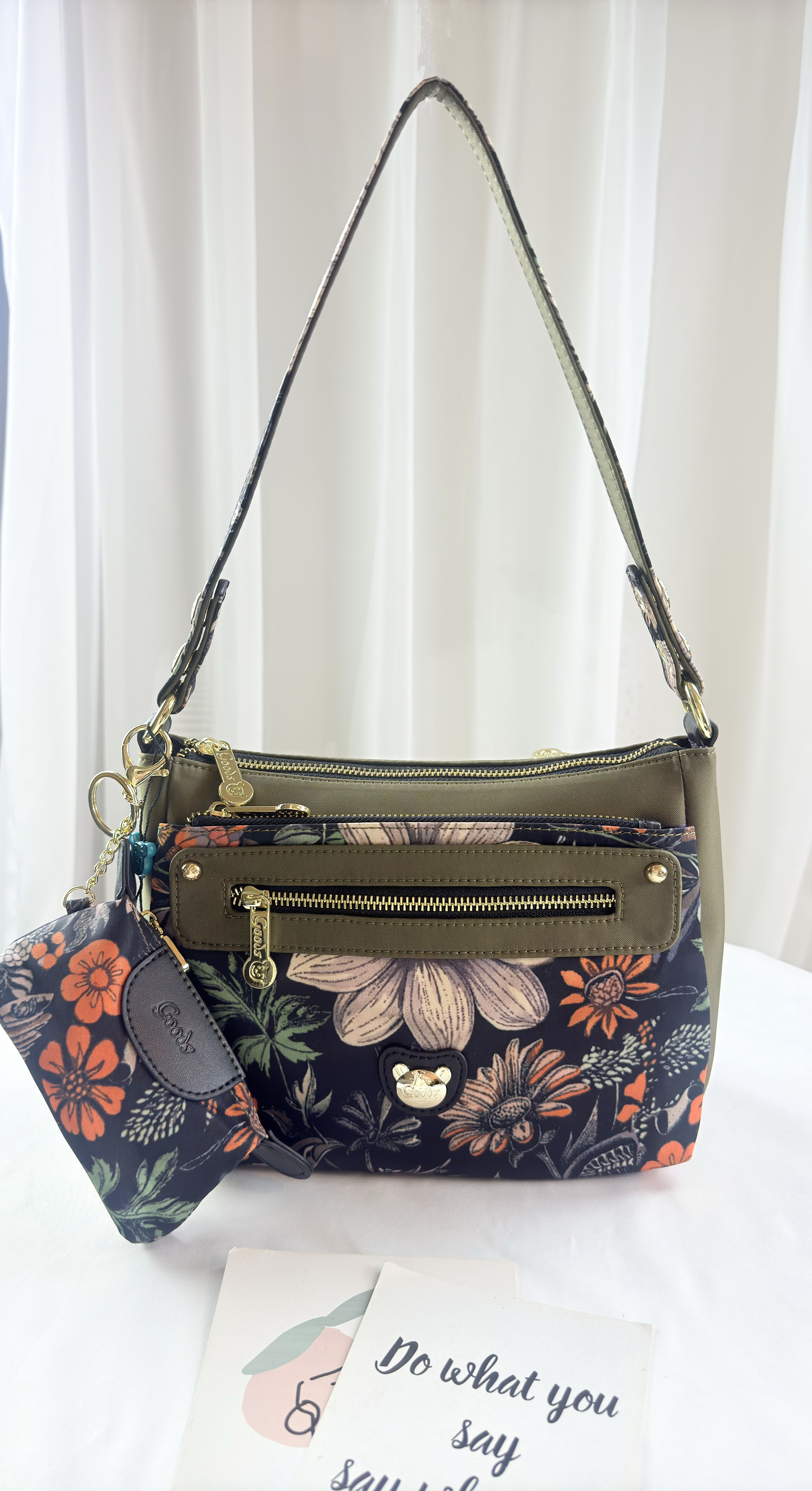 GOODS 綠花防潑水肩背包 / 側背包  附零錢包  #2820