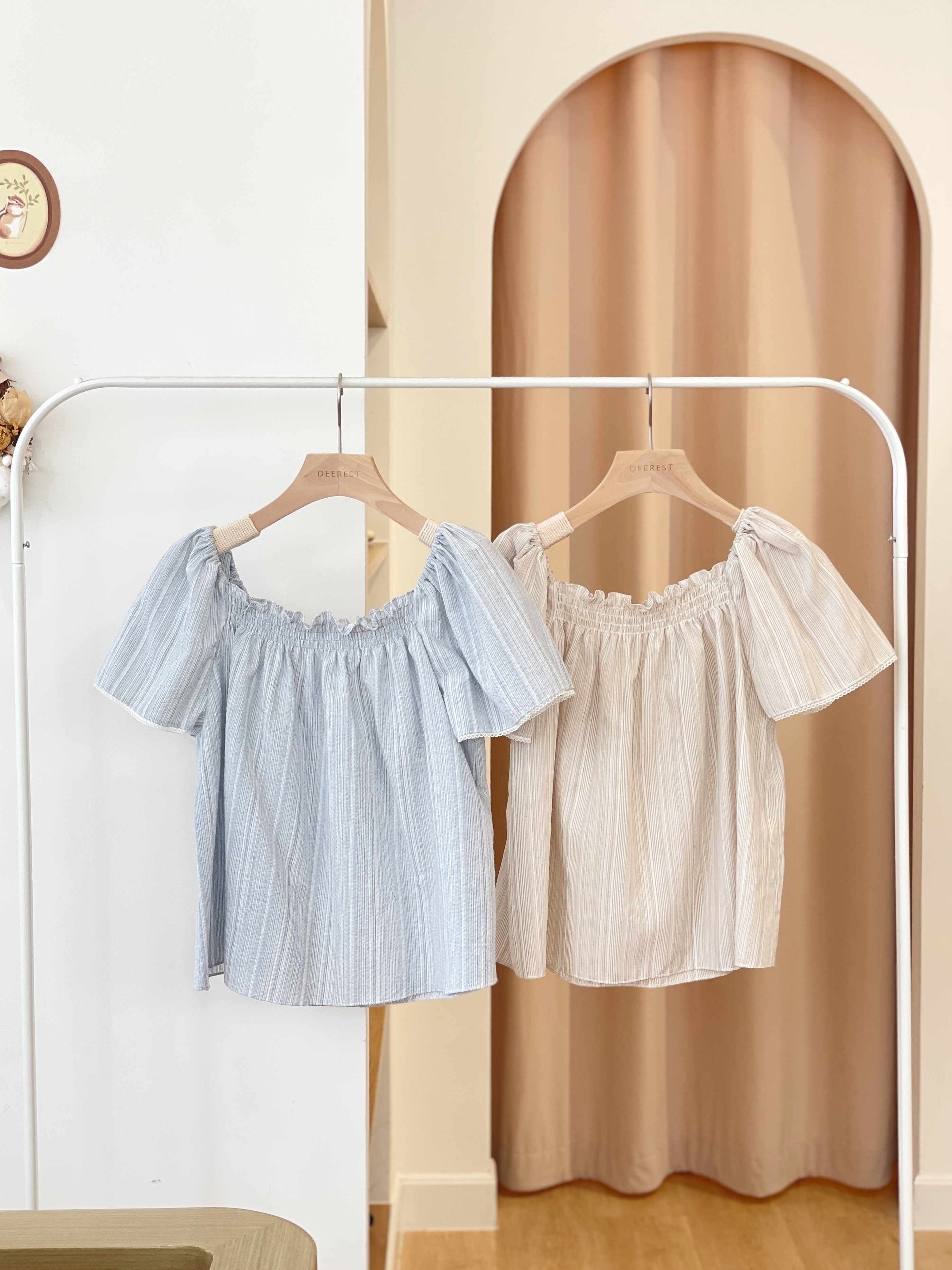 T1306 Sky Striped Vacation Top