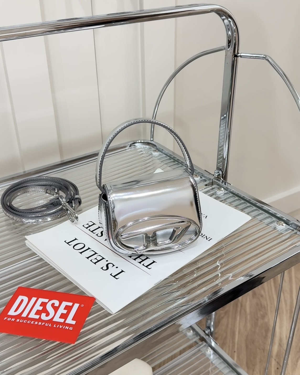 DIESEL｜1DR 迷你叮噹包 銀色