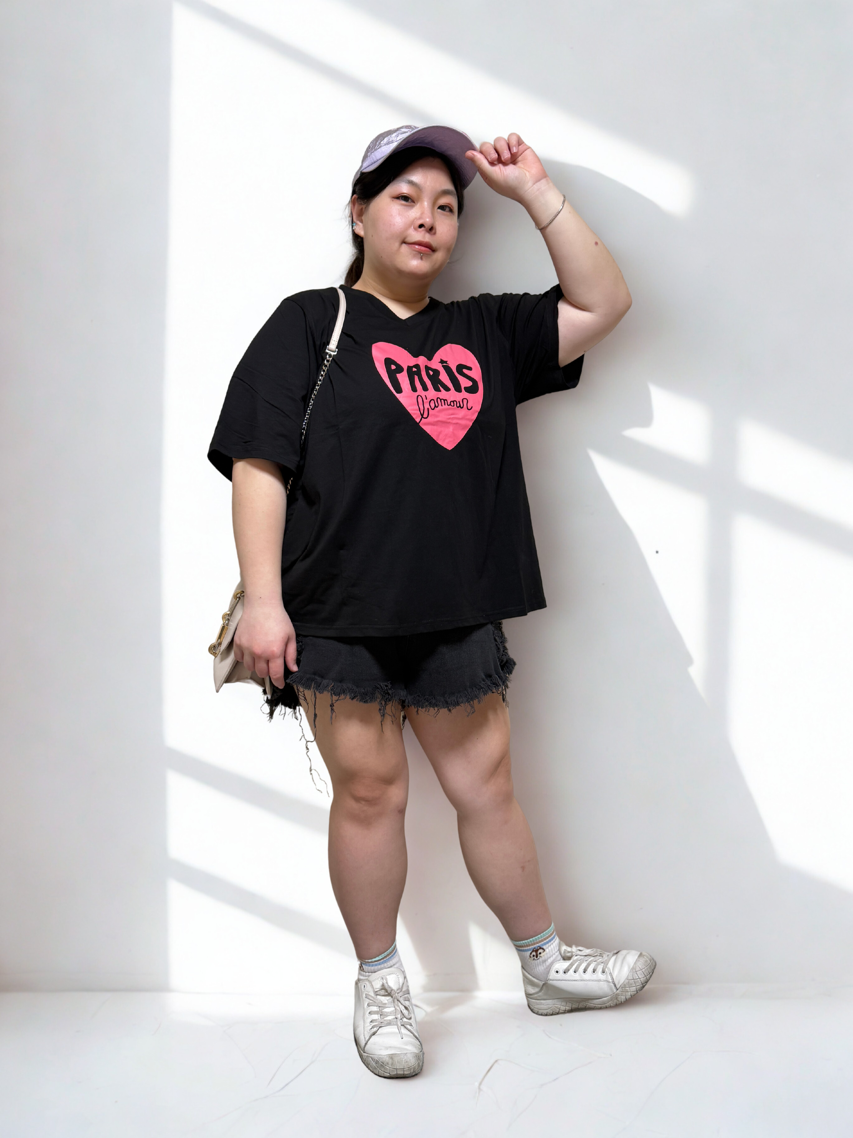 52吋 - 涼感彈力棉T恤 - 巴黎愛心印花設計[25027] - 亮亮大尺碼