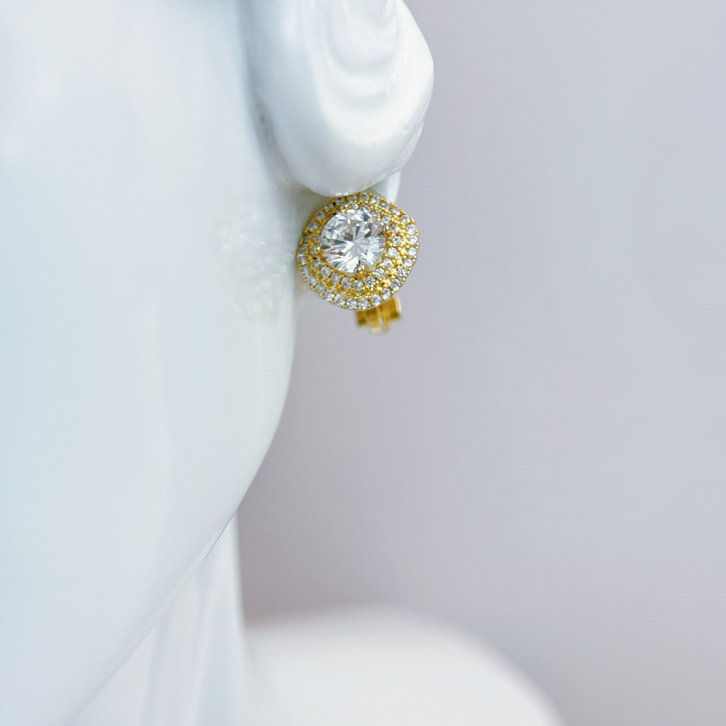 圓鑽耀光暈耳夾