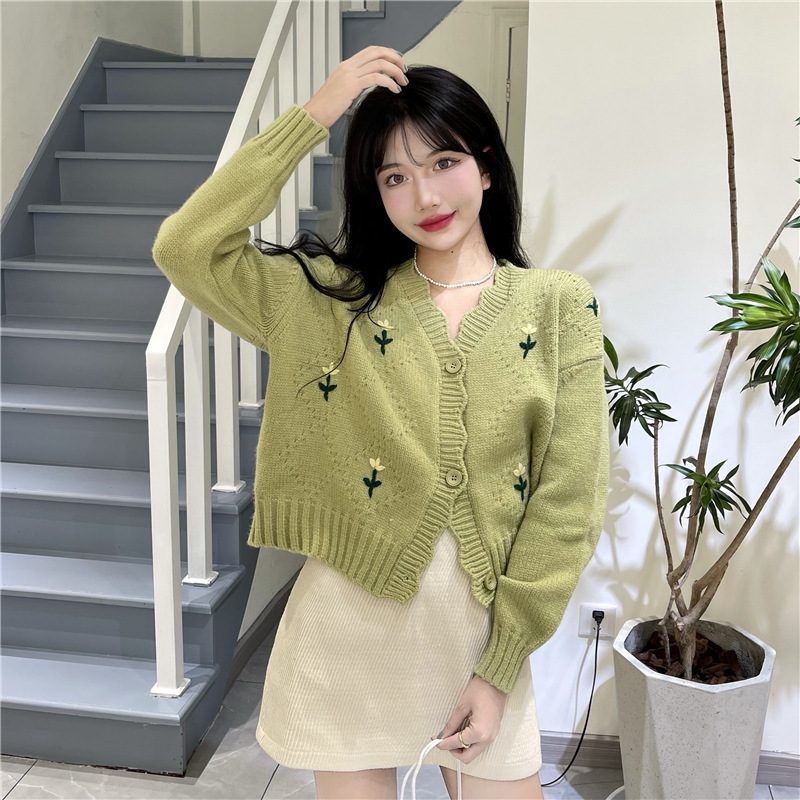 Japanese Fresh Style Knit Cardigan with Floral Embroidery