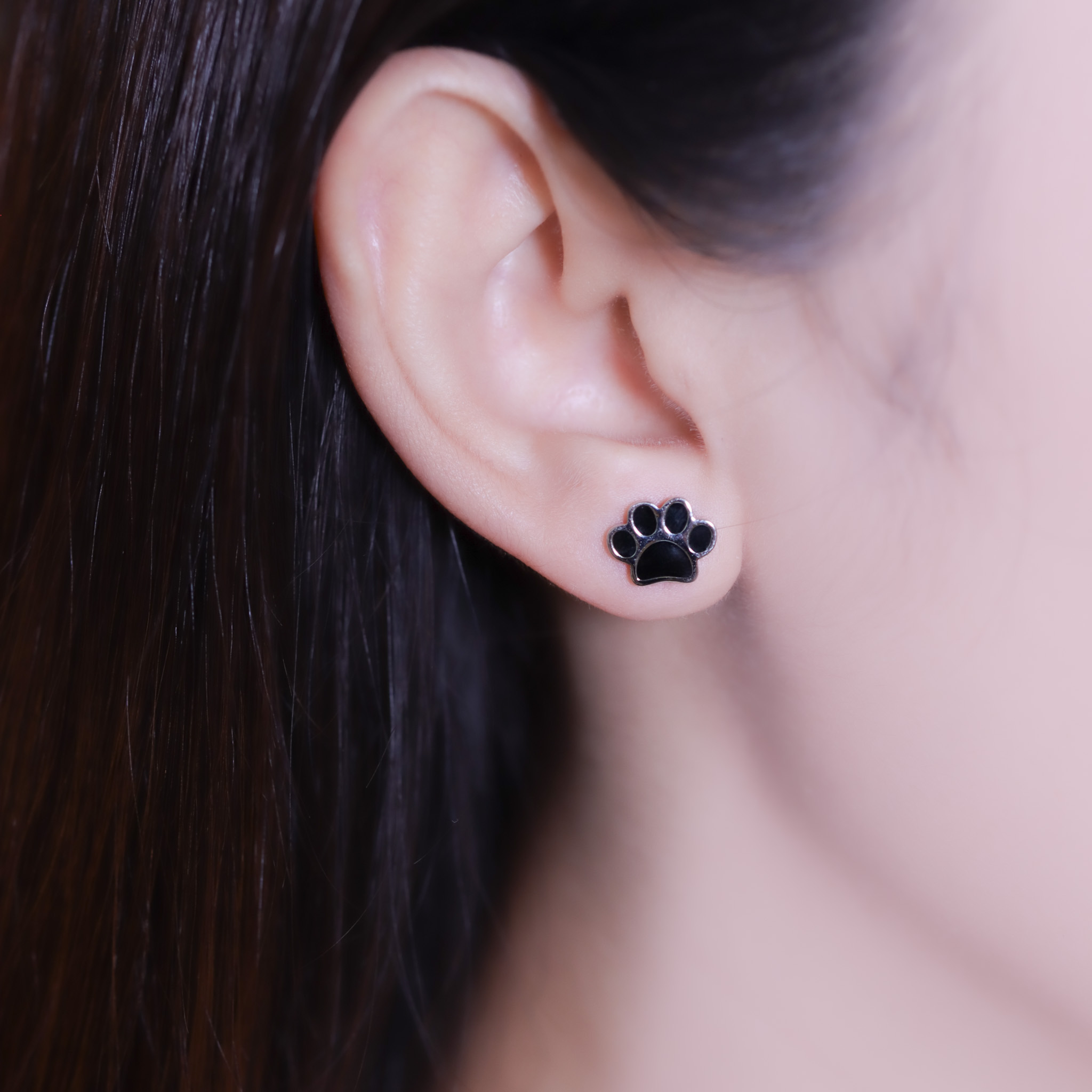 | 925純銀・厚鍍白金 | 酷系小肉球耳環 | EA0990 |