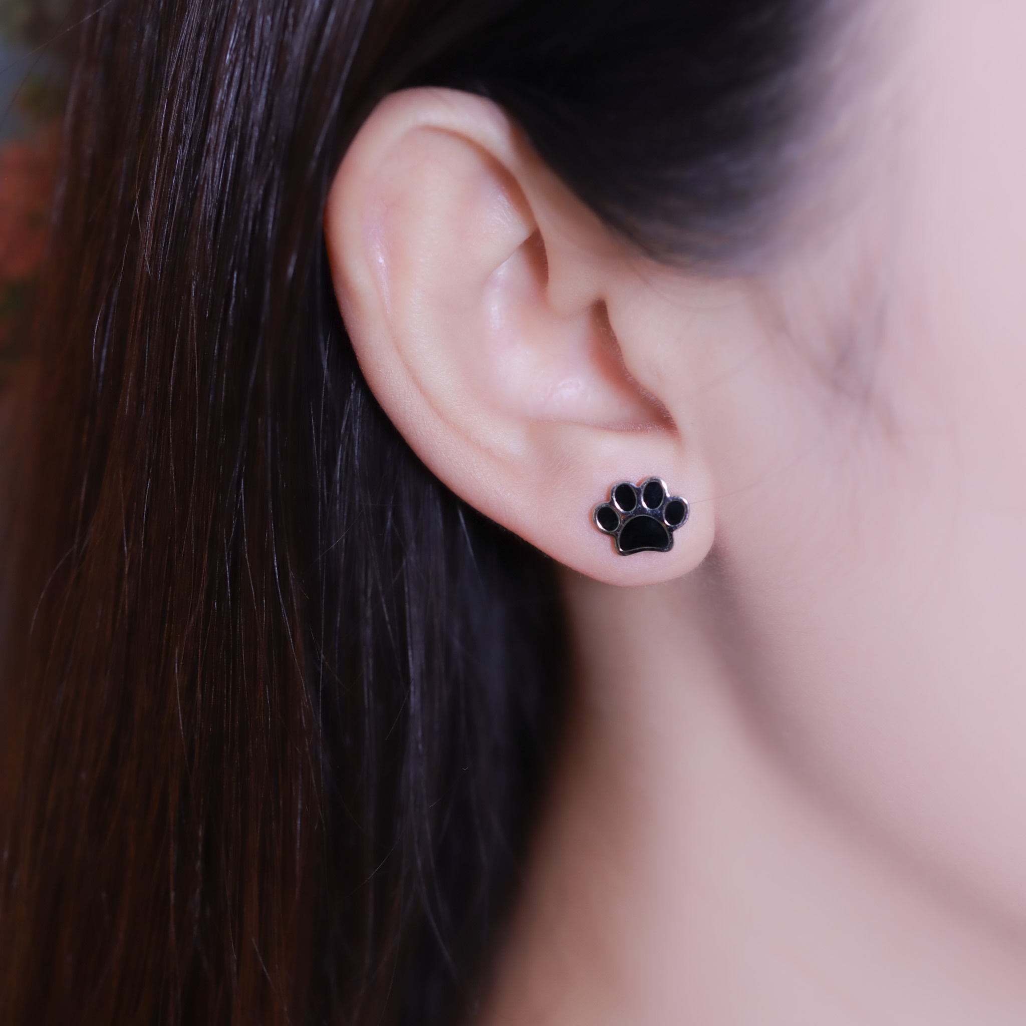 | 925純銀・厚鍍白金 | 酷系小肉球耳環 | EA0990 |