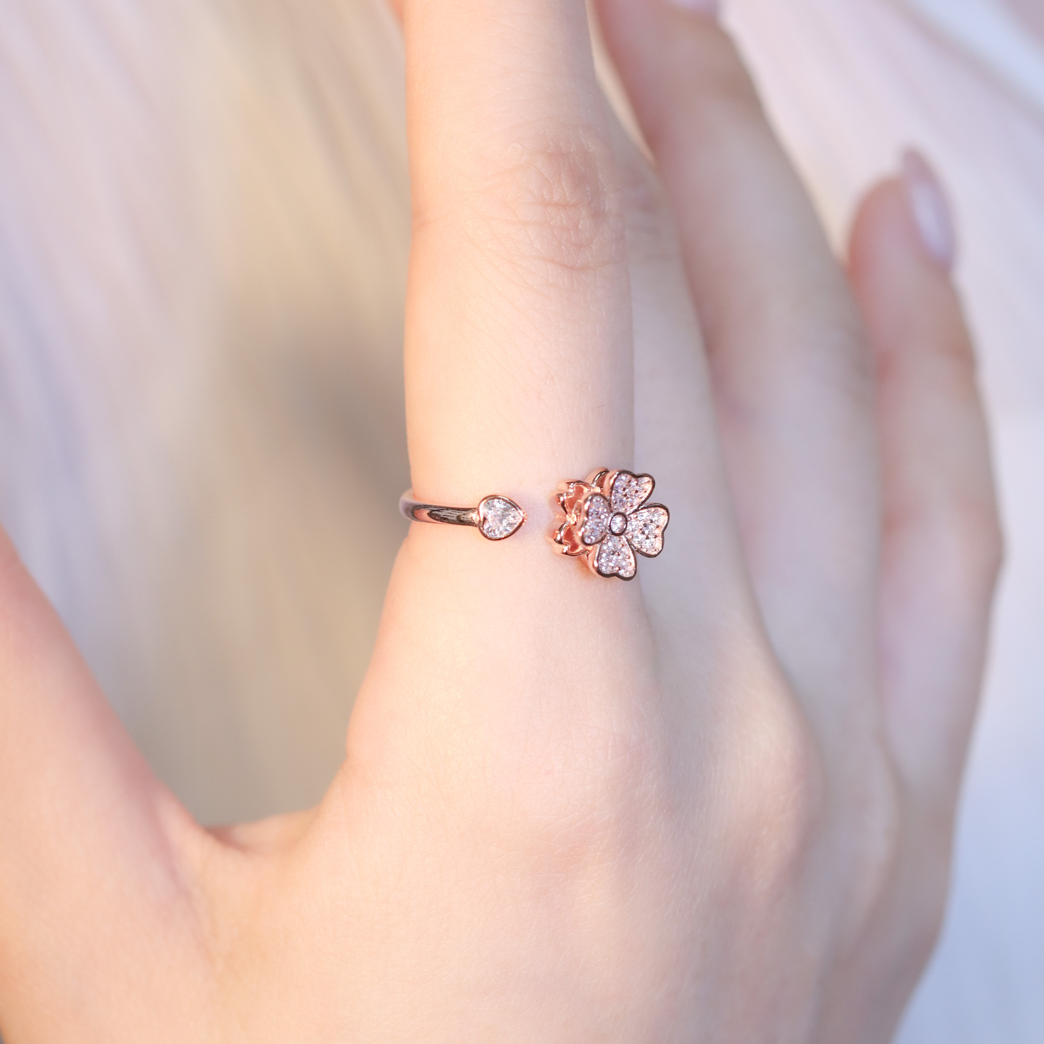 | 925純銀・玫瑰金 | 漫漫花意不止戒指（可旋轉） | RI0881 |