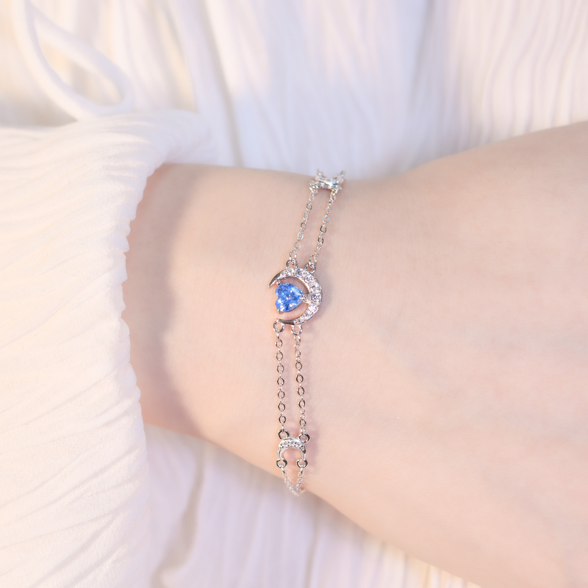 | 925純銀・白金 | 漫藍月愛意手鏈 | BR1339 |