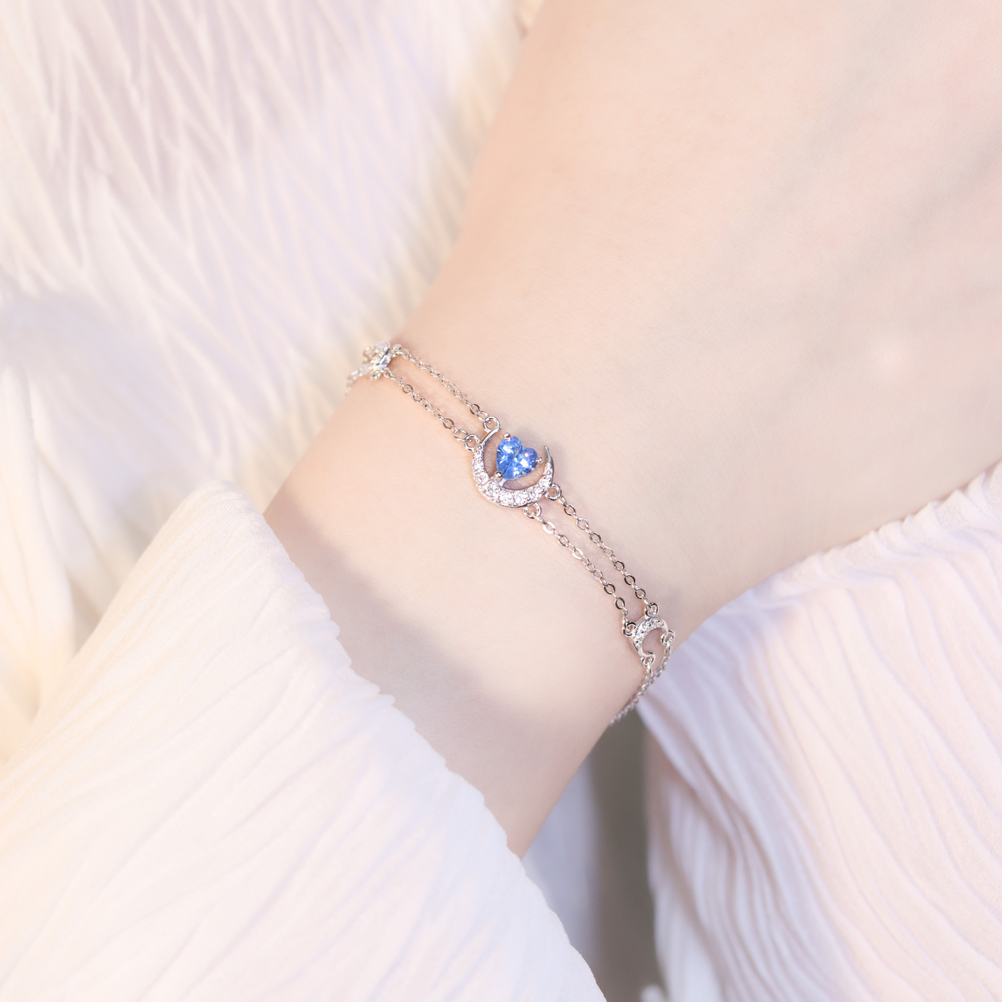 | 925純銀・白金 | 漫藍月愛意手鏈 | BR1339 |