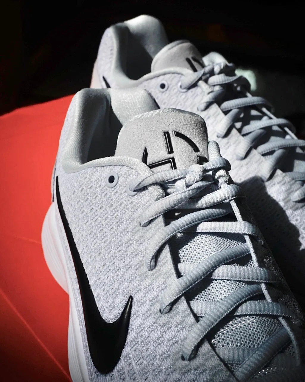 (預訂) Nike Hyperdunk 2017 - Grey White