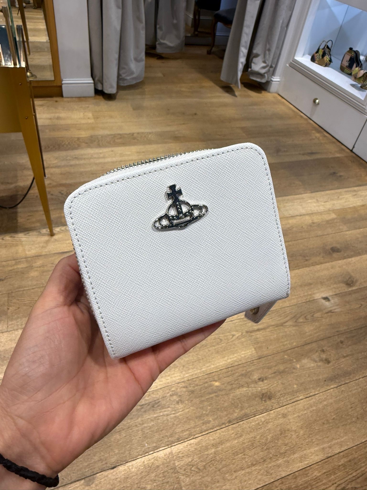Vivienne Westwood Medium Zip Wallet White