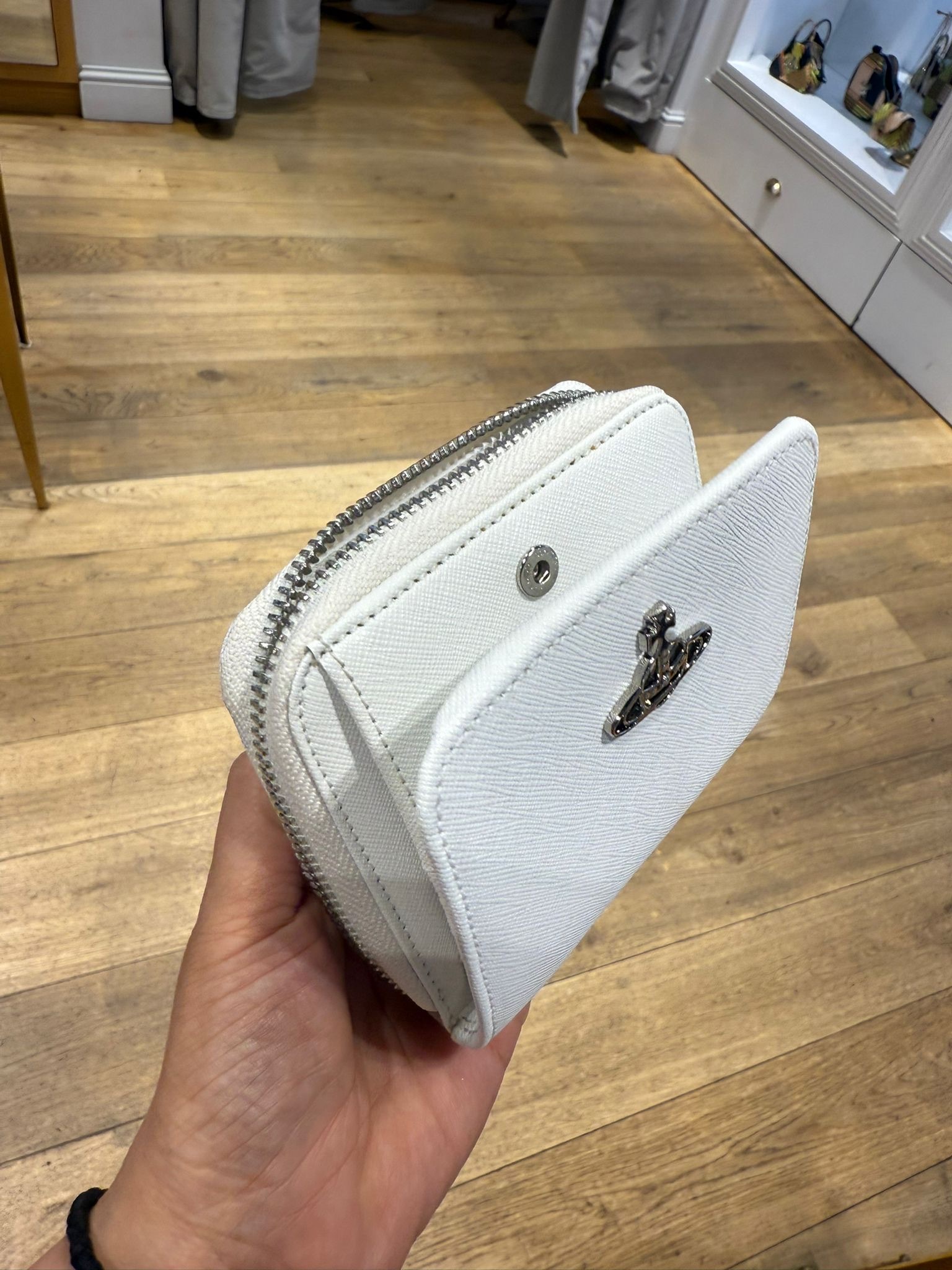 Vivienne Westwood Medium Zip Wallet White