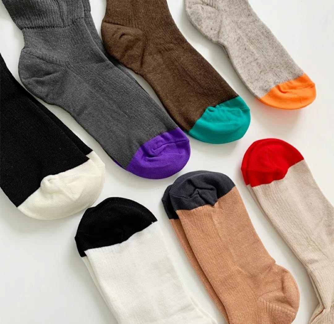 Contrast panel long socks