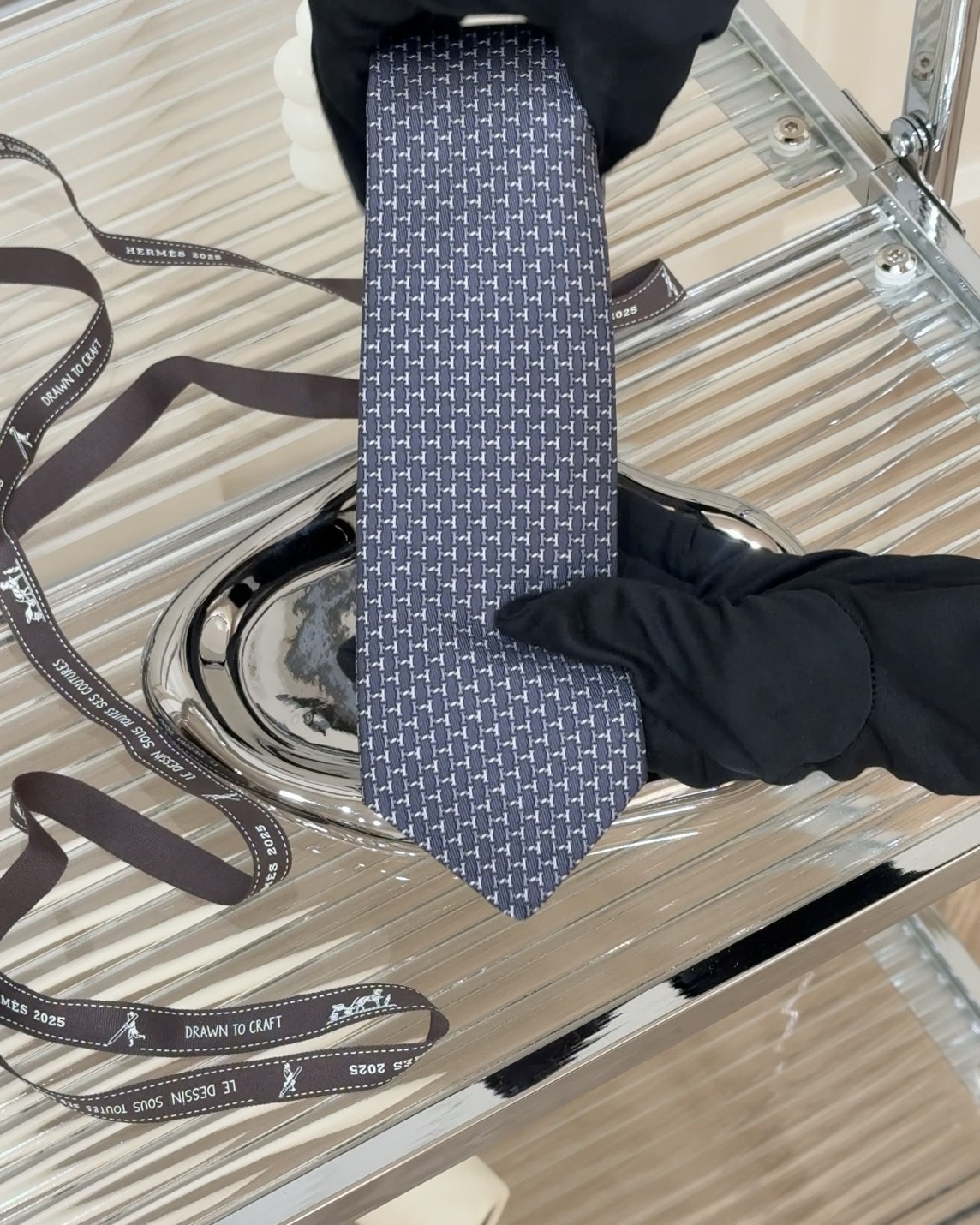 HERMES｜經典男士領帶 藍灰色