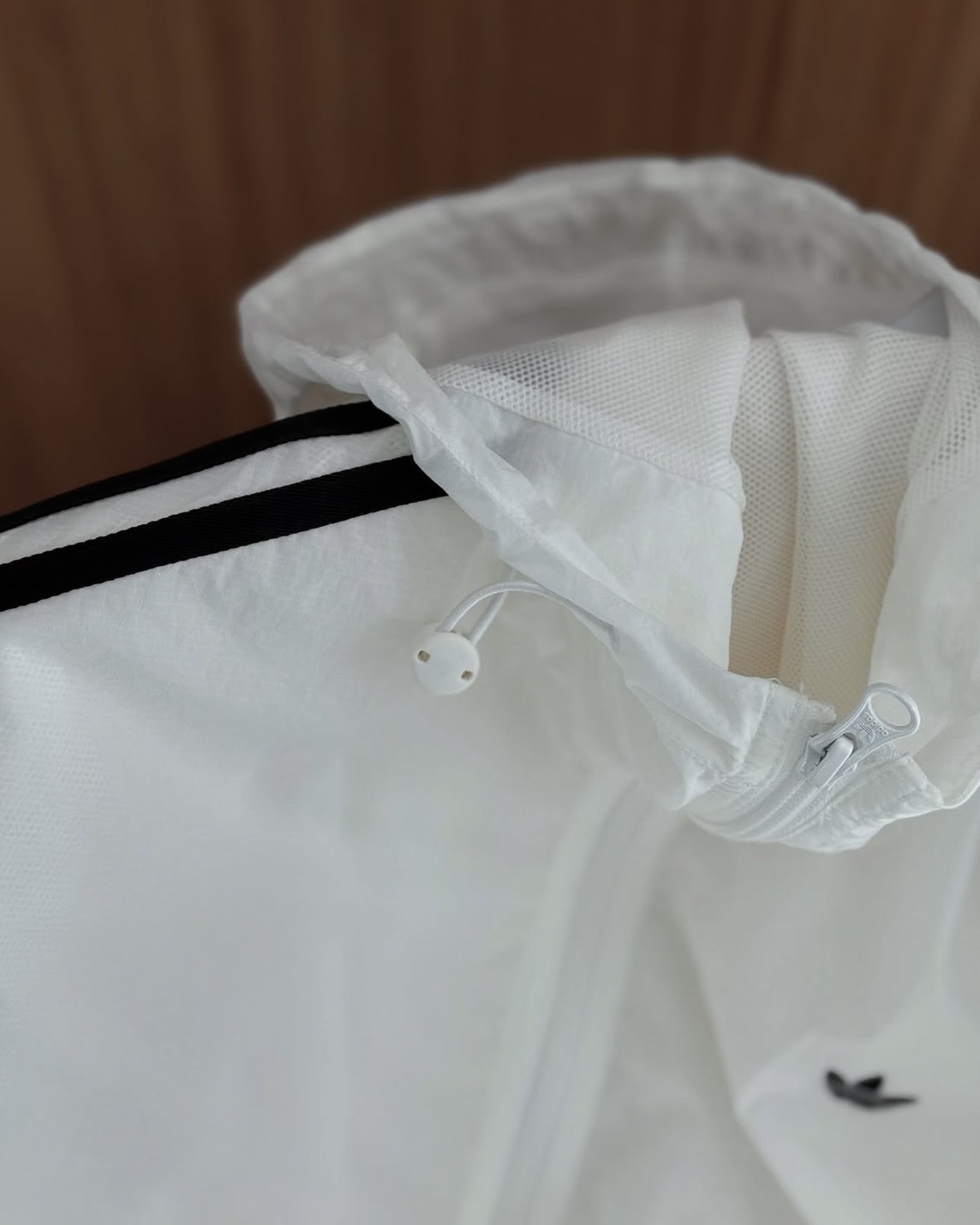 <甜酷運動風🖤> Adidas 三葉草 前口袋輕薄外套