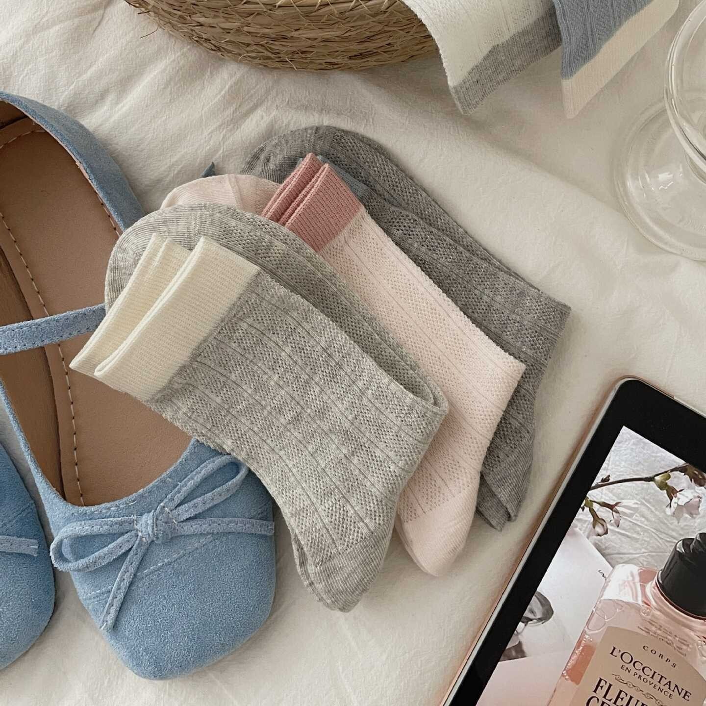 《6037》♾️ins無骨雙拚色薄款簍空襪