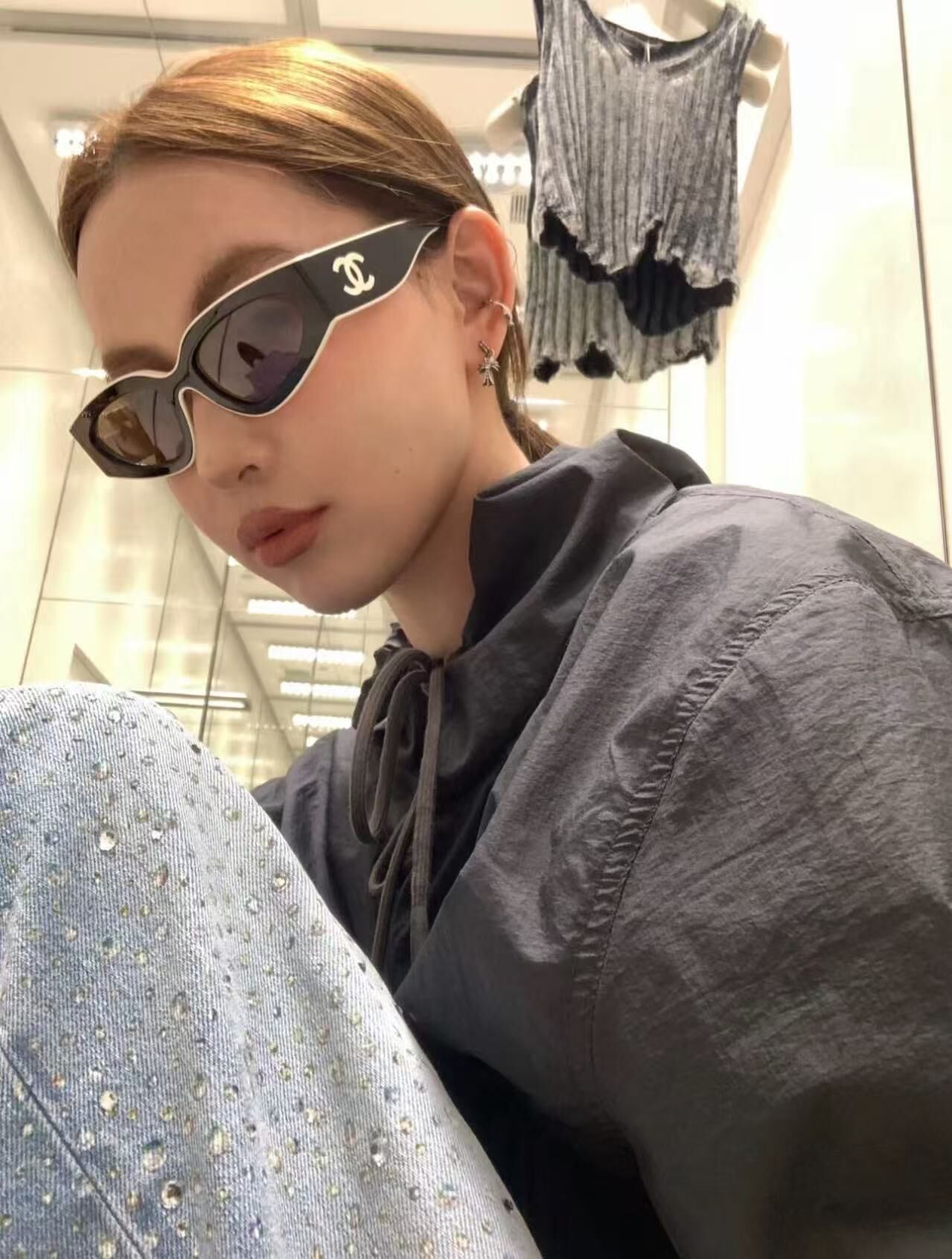 Chanel 黑白熊貓配色蝶形框 超級難訂 -T