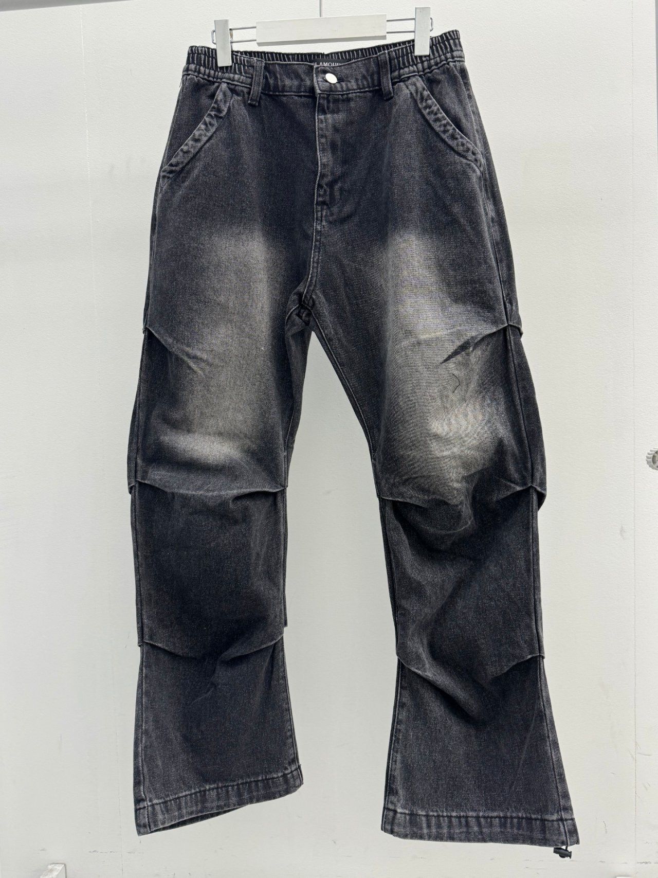 淨色鬆身牛仔褲 GLAMOUR-092J