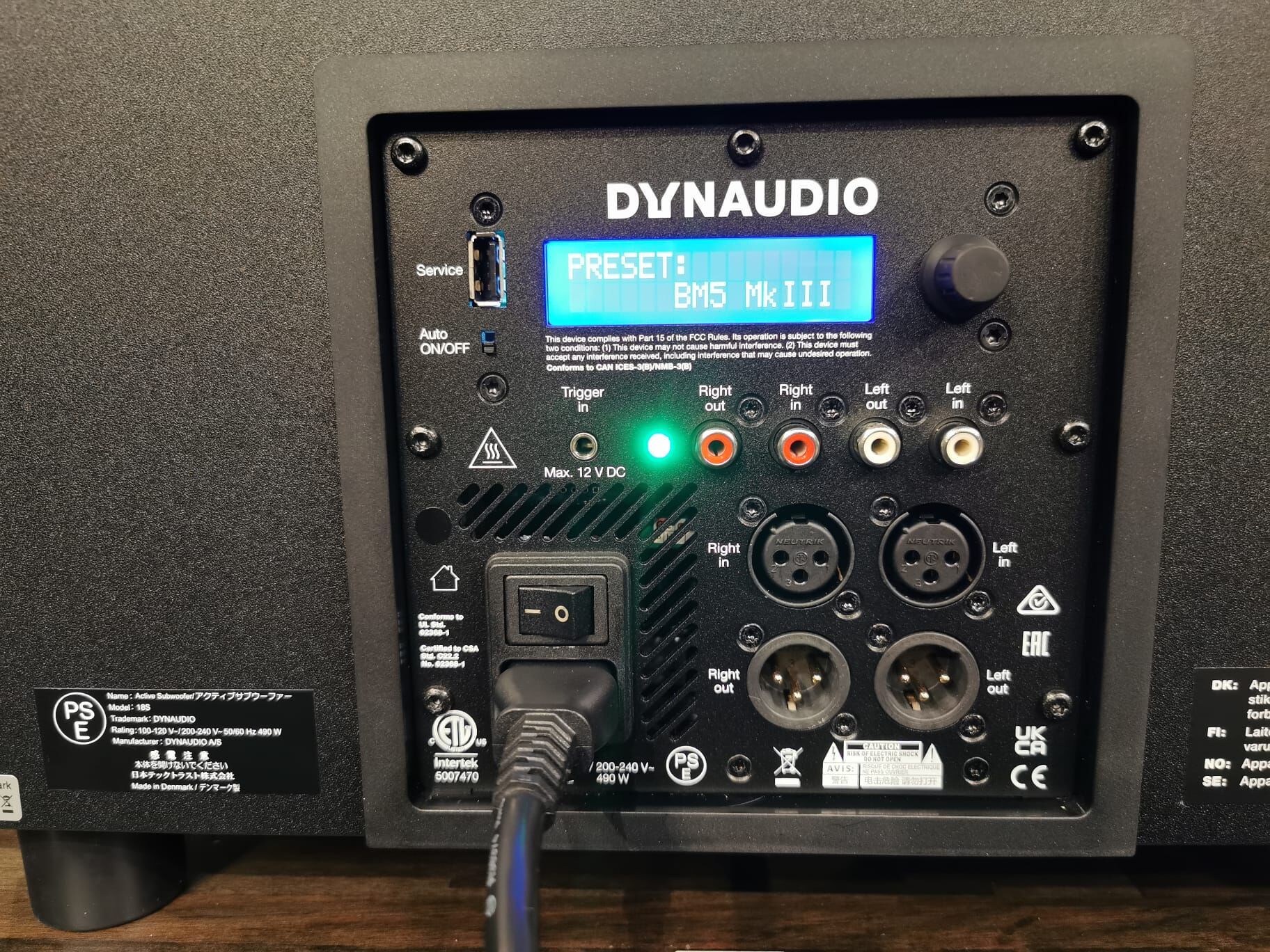 Dynauido Pro 18S超低音揚聲器的低通濾波PRESTE設定，預設對應同廠多款揚聲器，包括BD5 MK III等等