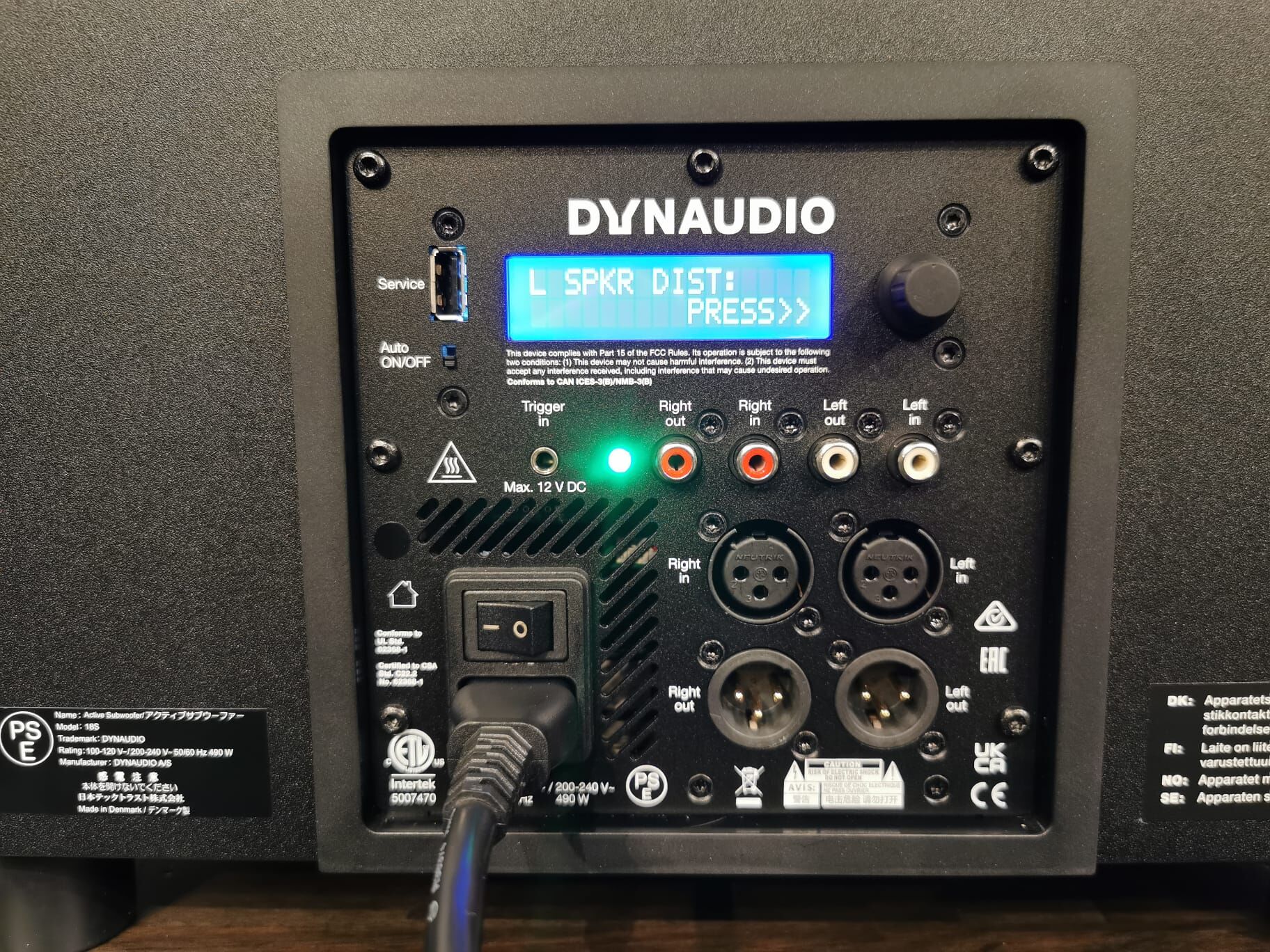 Dynauido Pro 18S超低音揚聲器的L SPKR DIST左聲道揚聲器距離設定