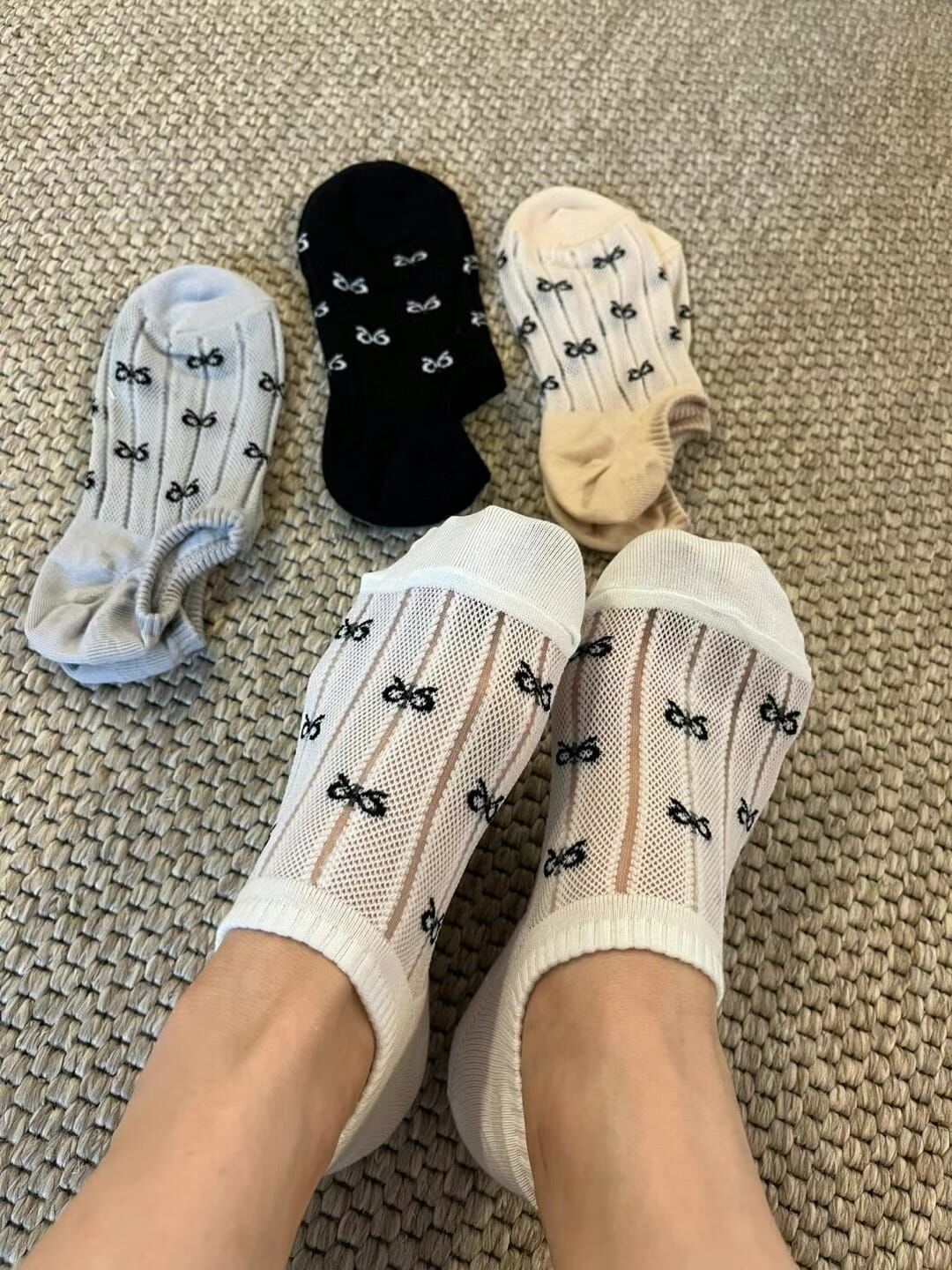 CT4426 直紋黑蝴蝶結不掉跟船襪  (任選5對$75 / 任選10對$138)