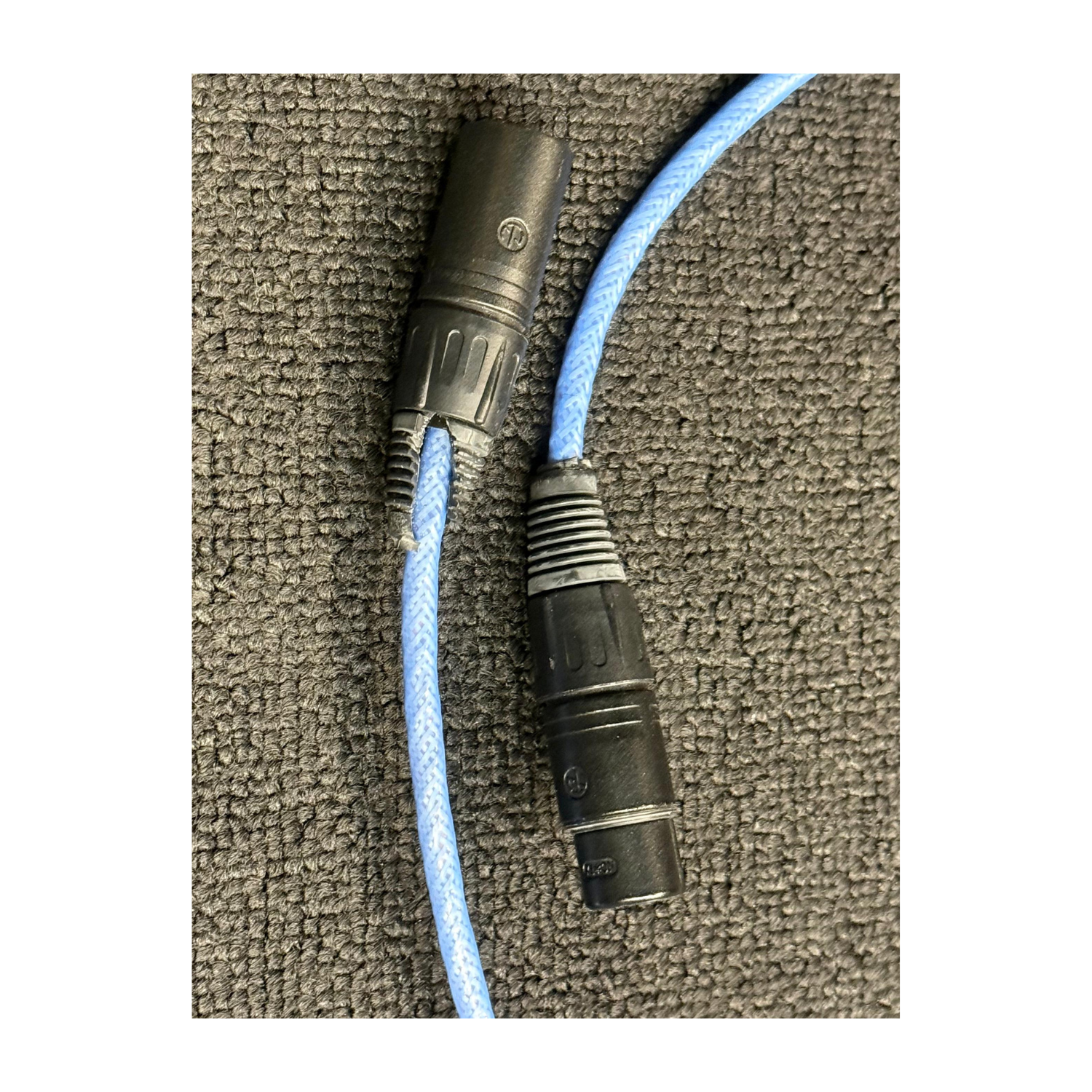 英國 Audio Synthesia Pure Silver AES EBU 純銀數碼線 (二手，插頭有傷口，不影響使用和效果)