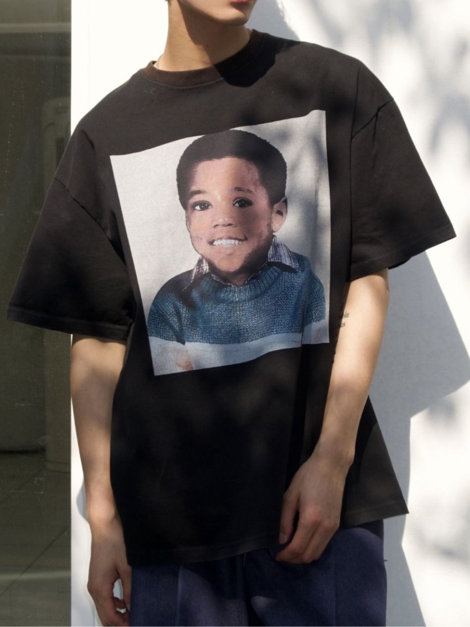 英文字圖案短袖Tee OUR ROOM-107T