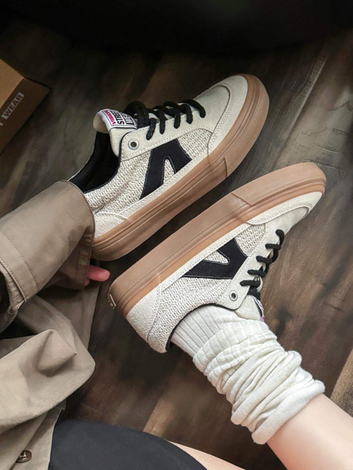 VISION STREET WEAR STICK KNIT復古編織燕麥拿鐵