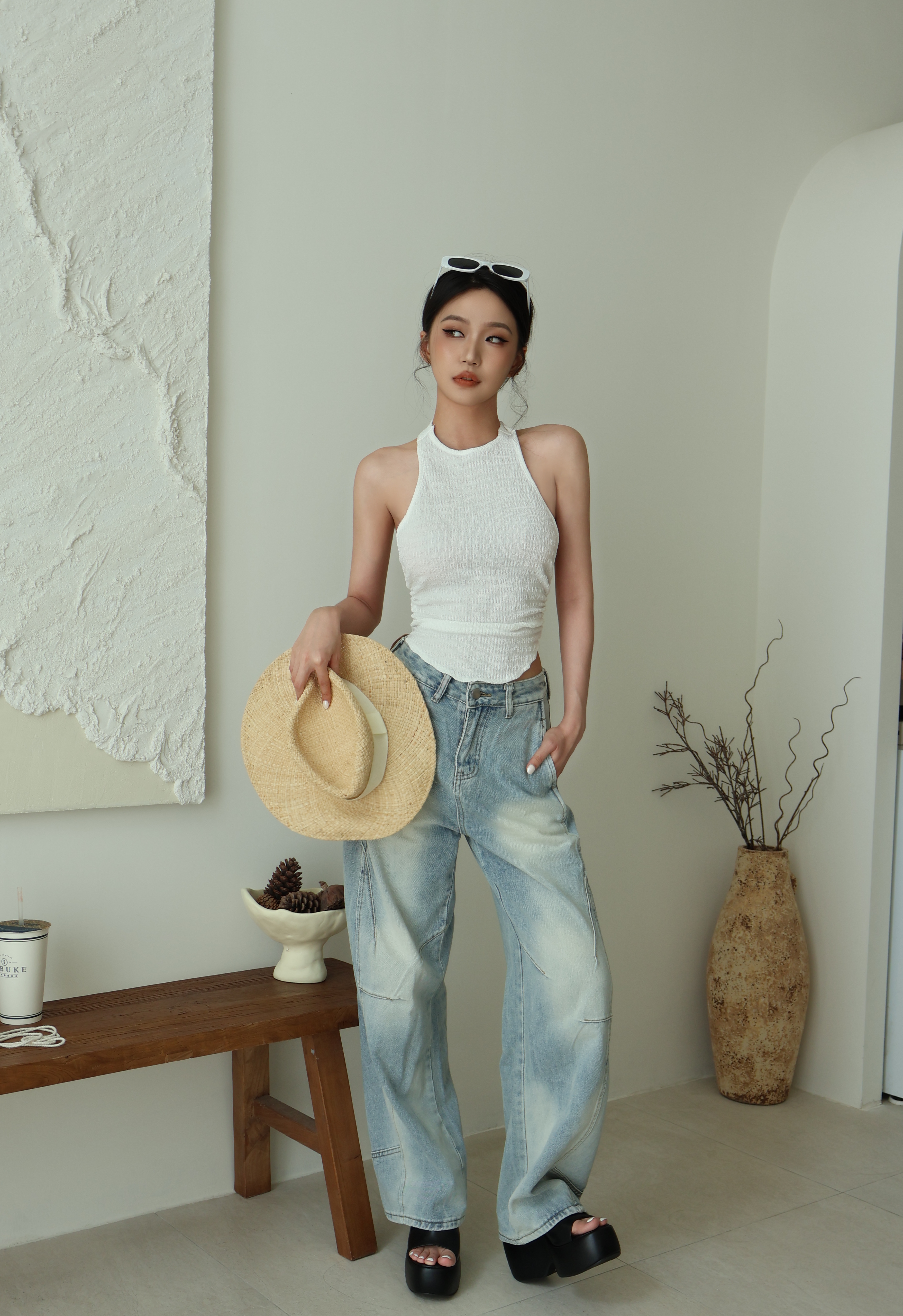 設計感渲染彎刀褲