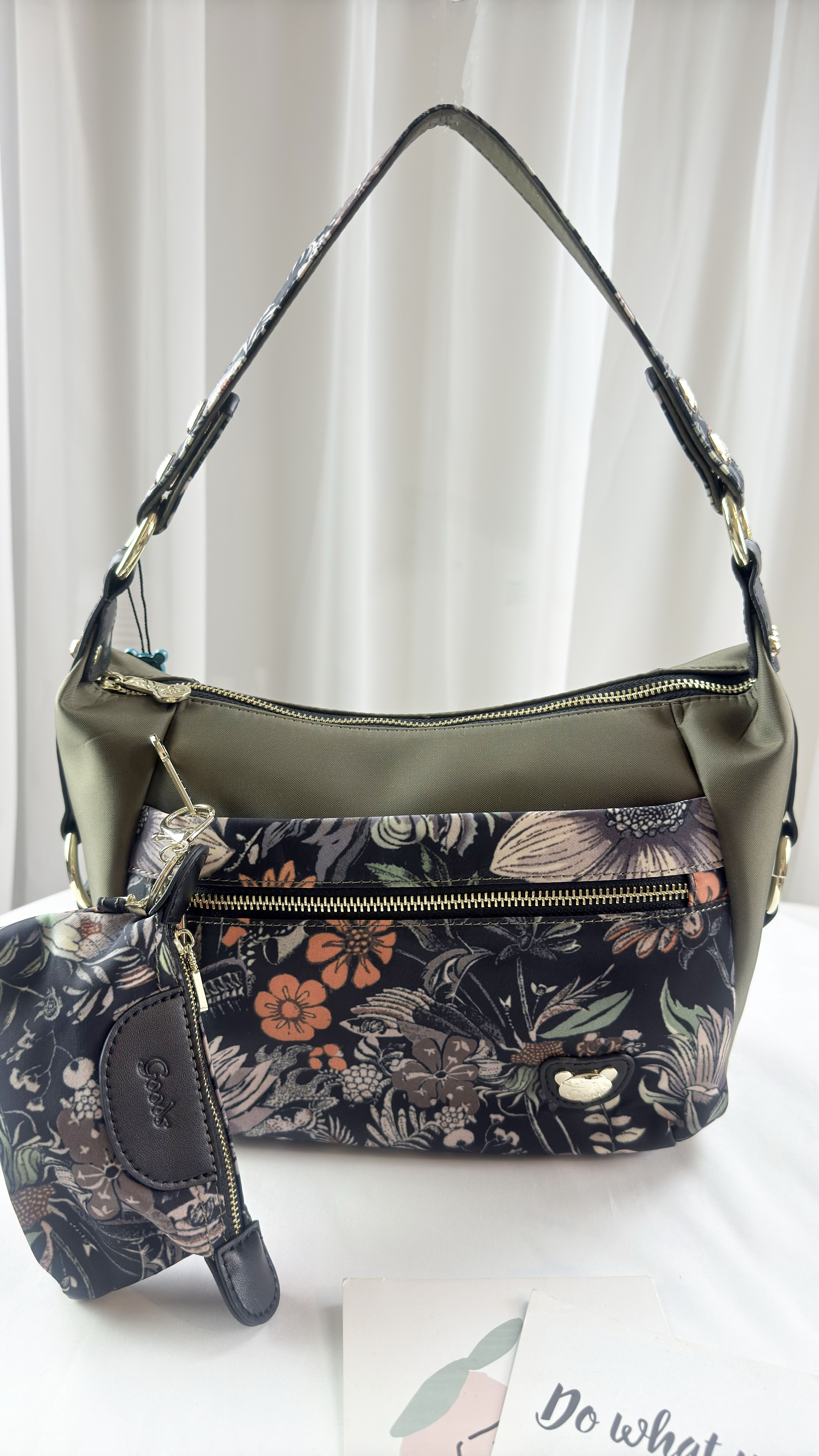 GOODS 綠花防潑水肩背包 / 側背包 附零錢包 #2276