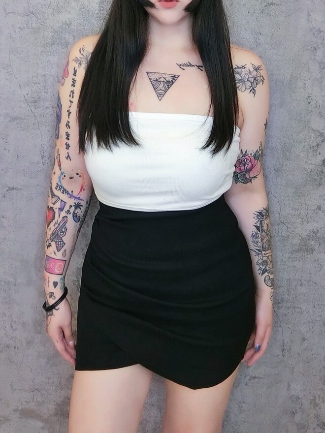 氣質抓皺交叉包臀裙*內有褲