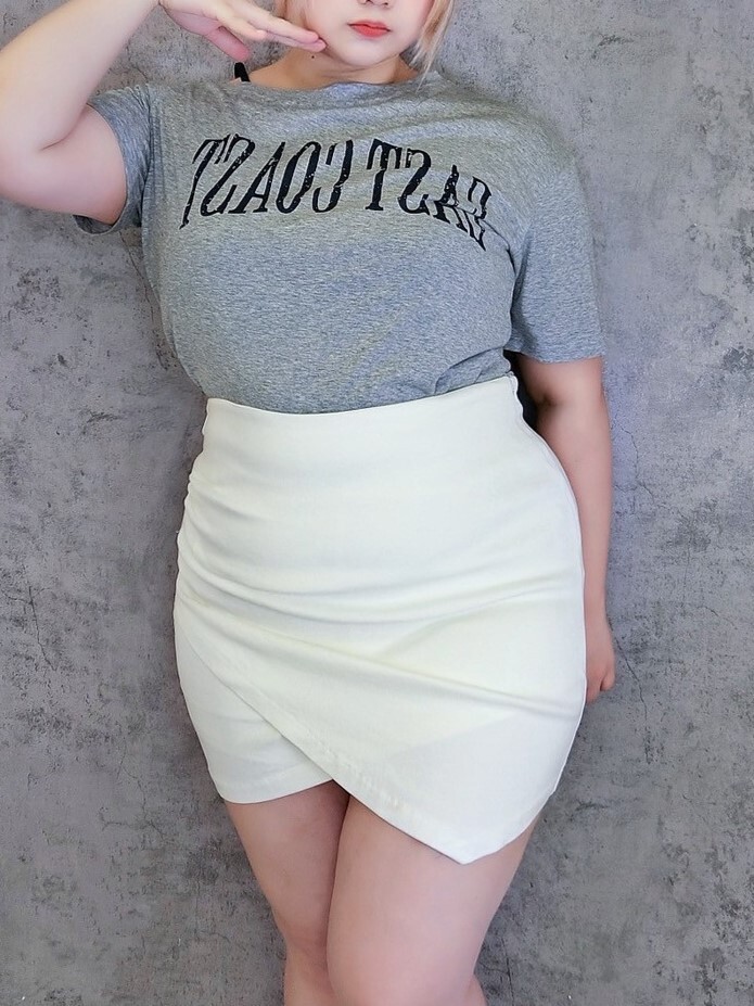 氣質抓皺交叉包臀裙*內有褲