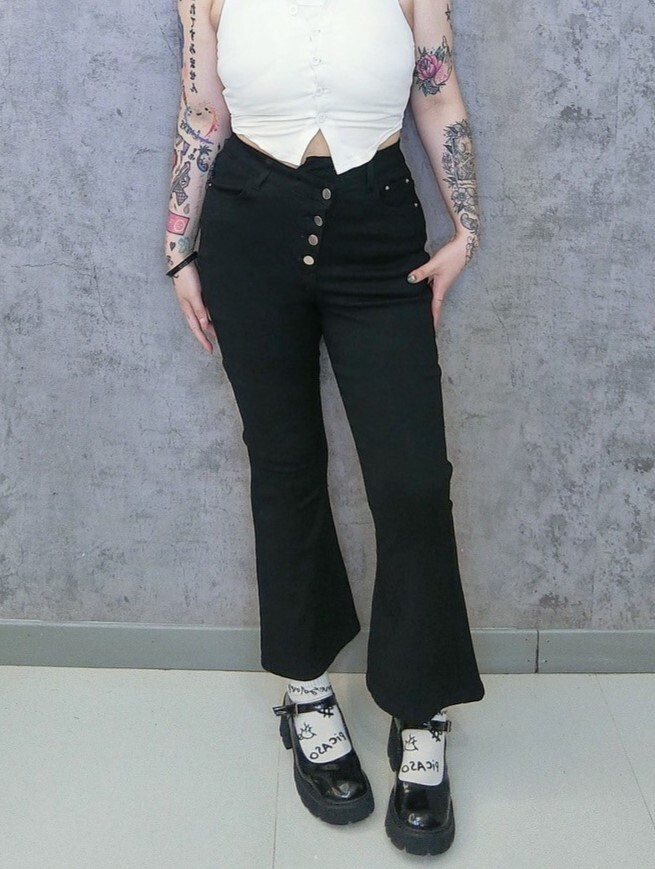 不規則四排扣顯瘦喇叭褲