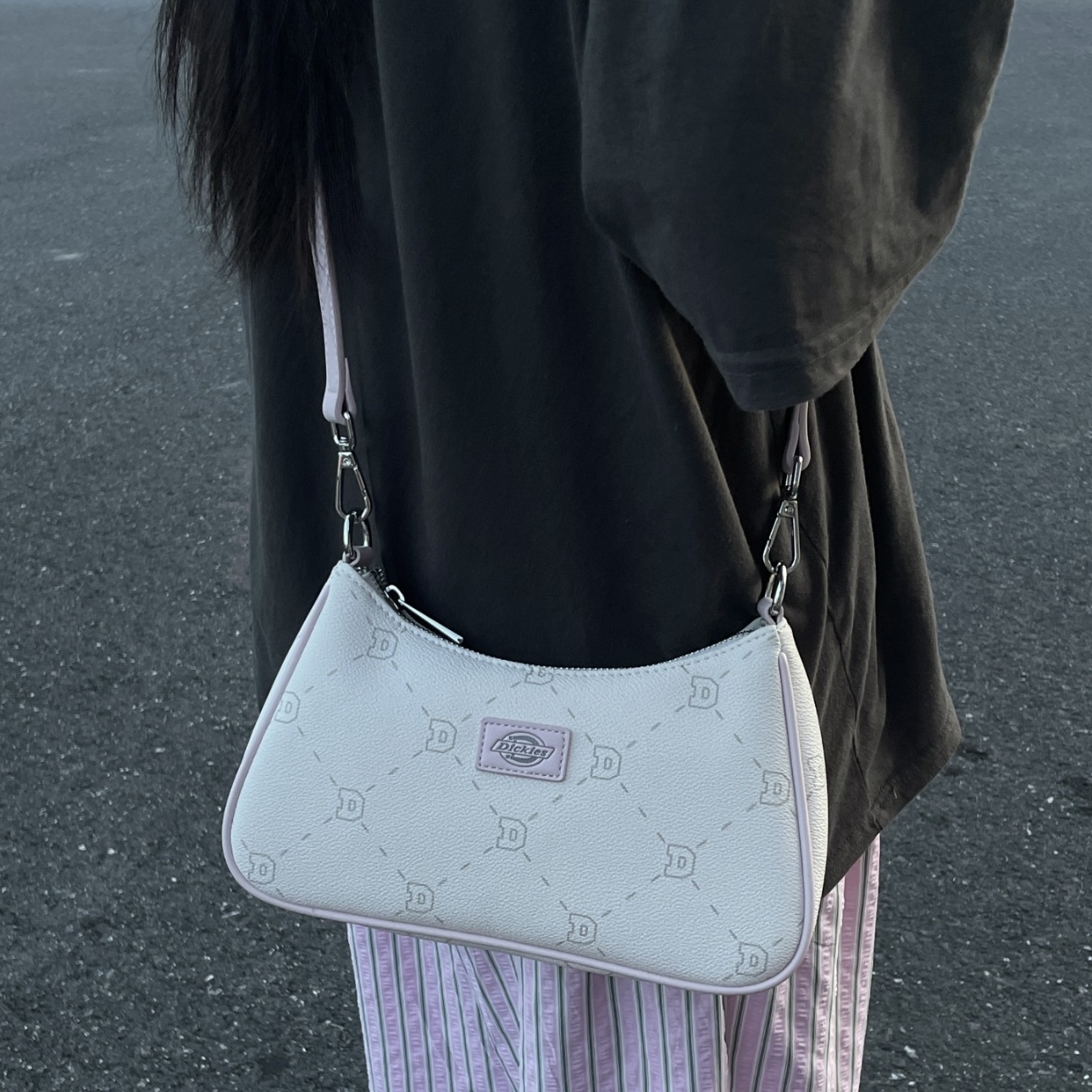 DICKIES 滿印 腋下包 單肩/斜背 春夏百搭 時尚 多功能