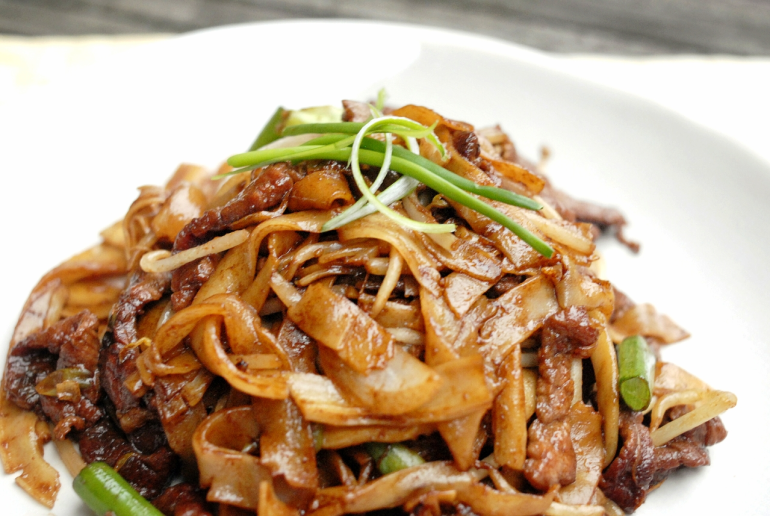 Stir-fried Beef Noodles
