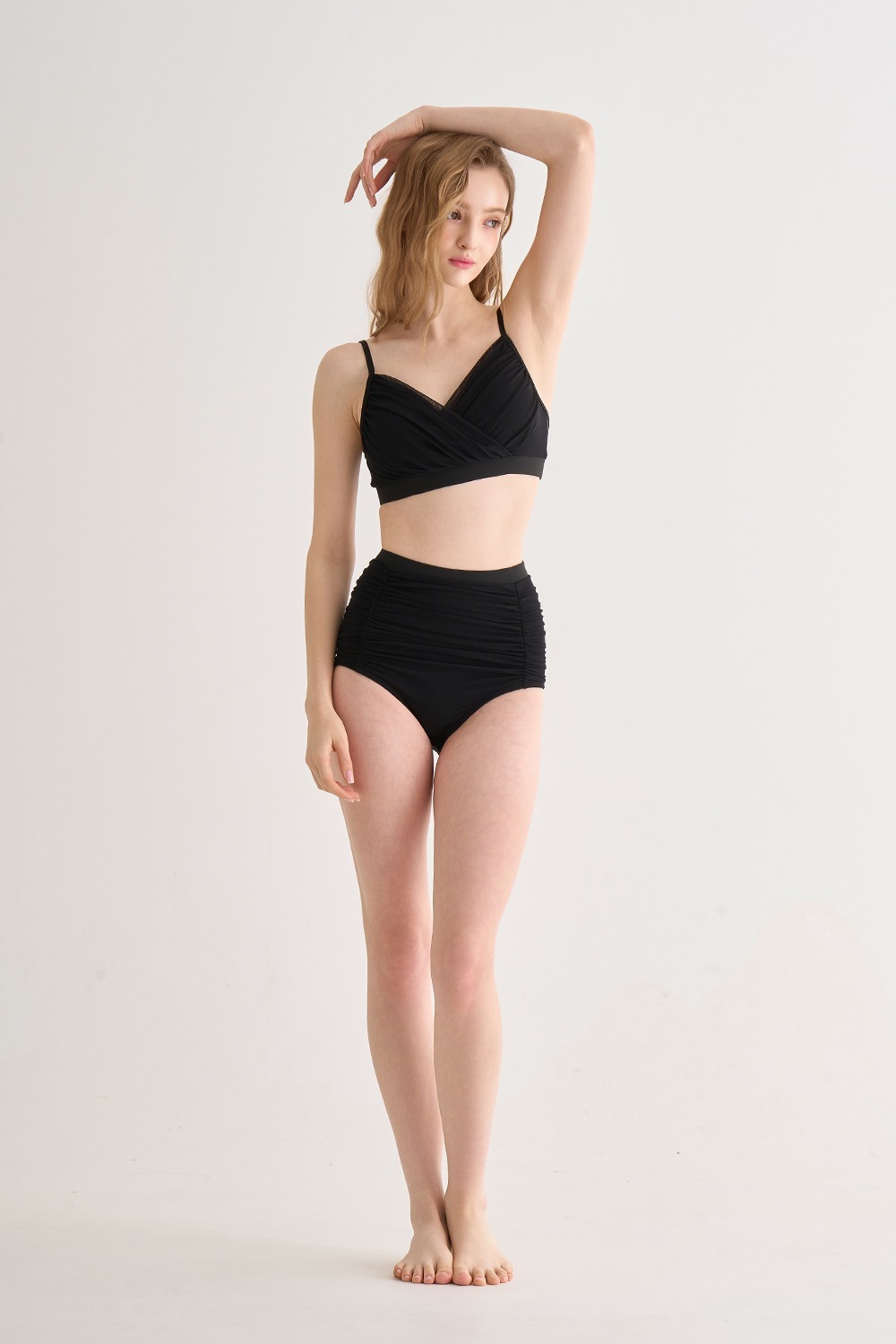 Venus High Shorts - Black
