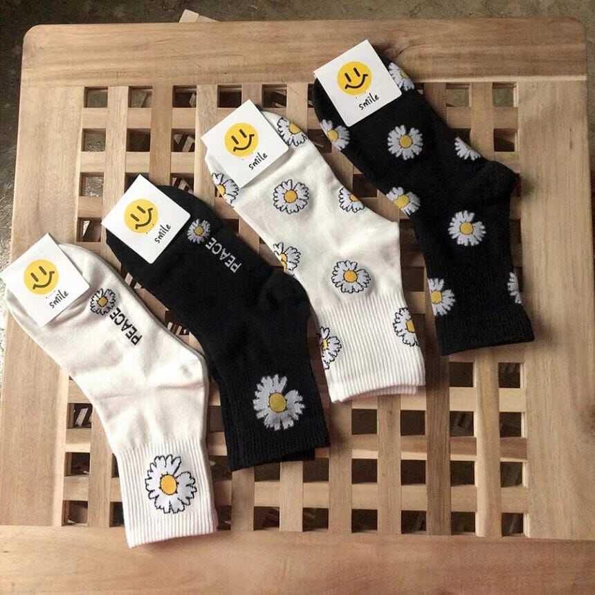 CT4428 GD款雛菊短襪  (任選5對$75 / 任選10對$138)