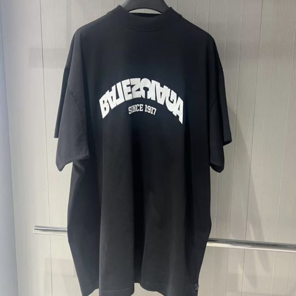 Outlet Balenciaga T-Shirt