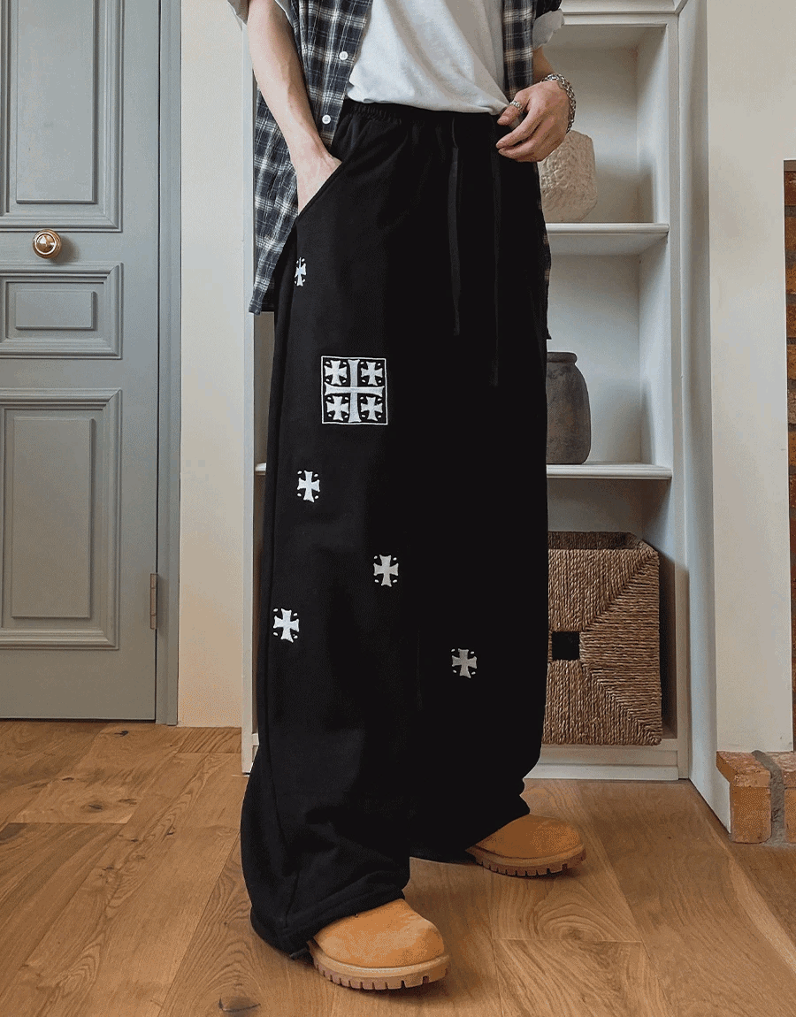 Aren神聖刺繡訓練褲棉褲