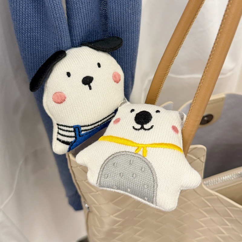 《06166》白熊與狗狗別針